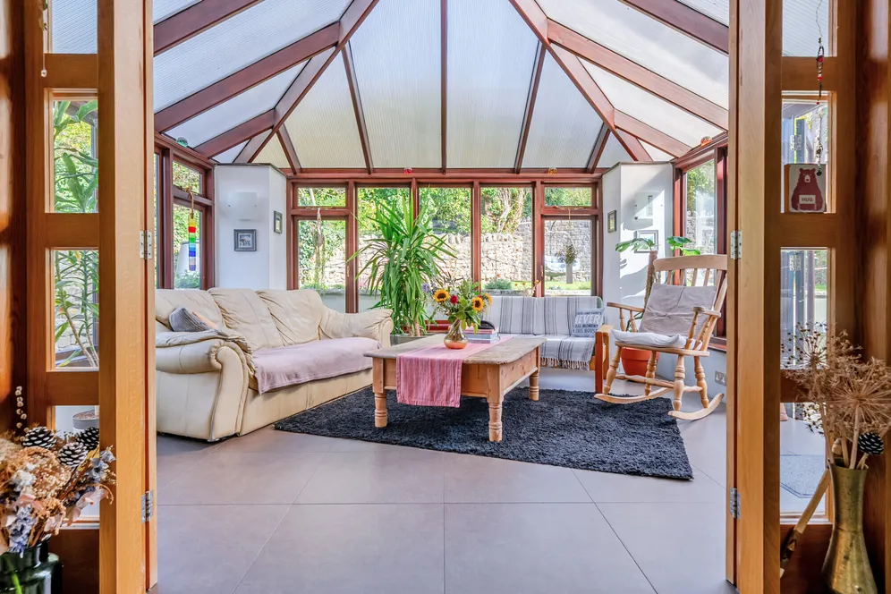 Denys Court, Olveston, BS35 photo 6
