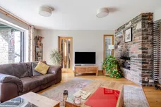 Denys Court, Olveston, BS35 photo 17