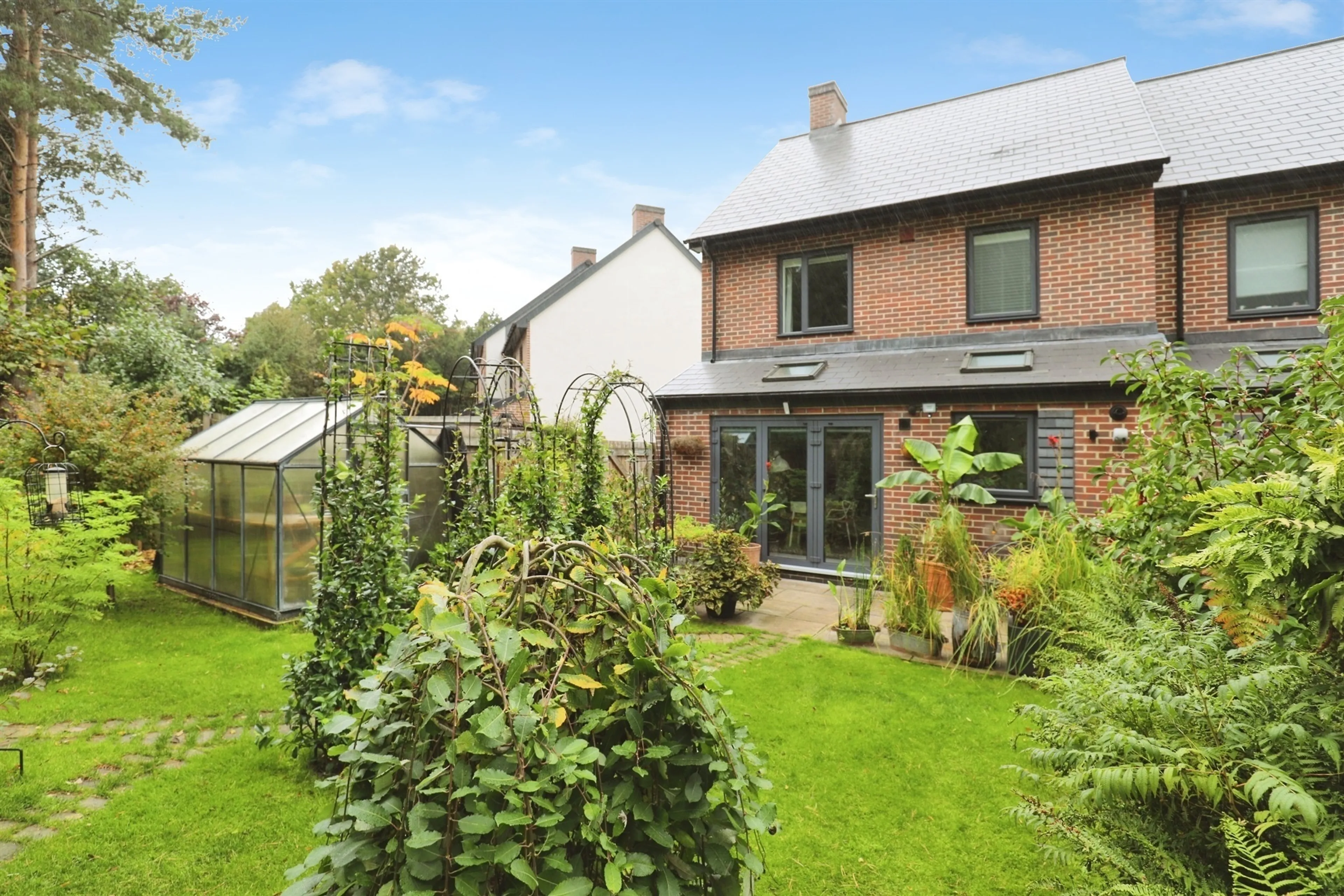 Property at Woodleigh Close, Harrogate