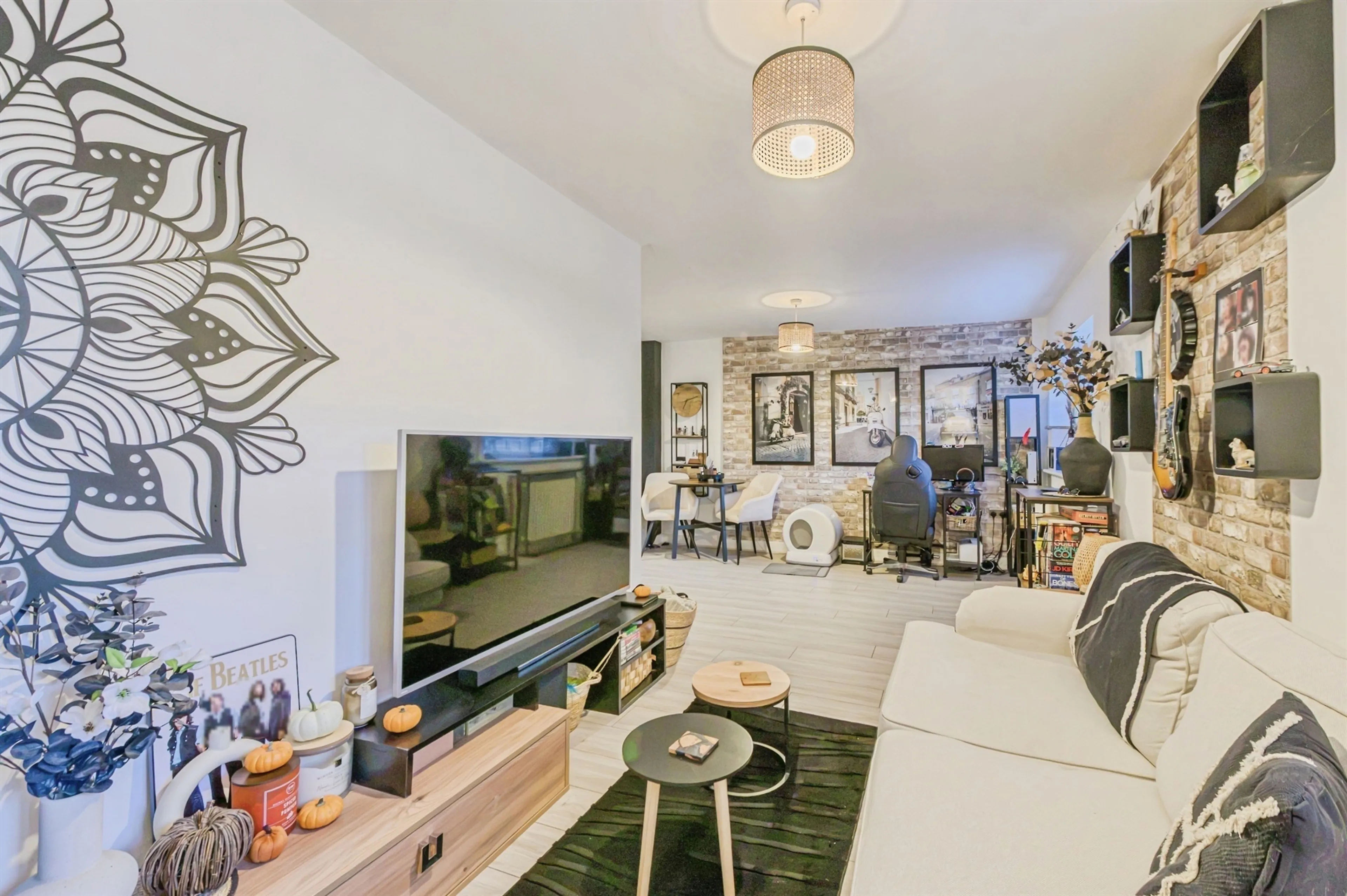 Property photo 16
