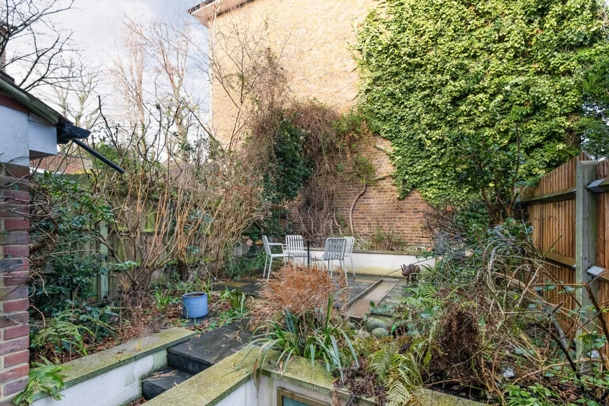 Shearman Road London SE3 photo 17