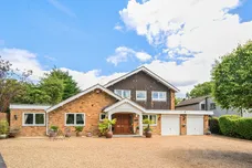 Broomfield Close, Great Missenden, HP16 photo 1