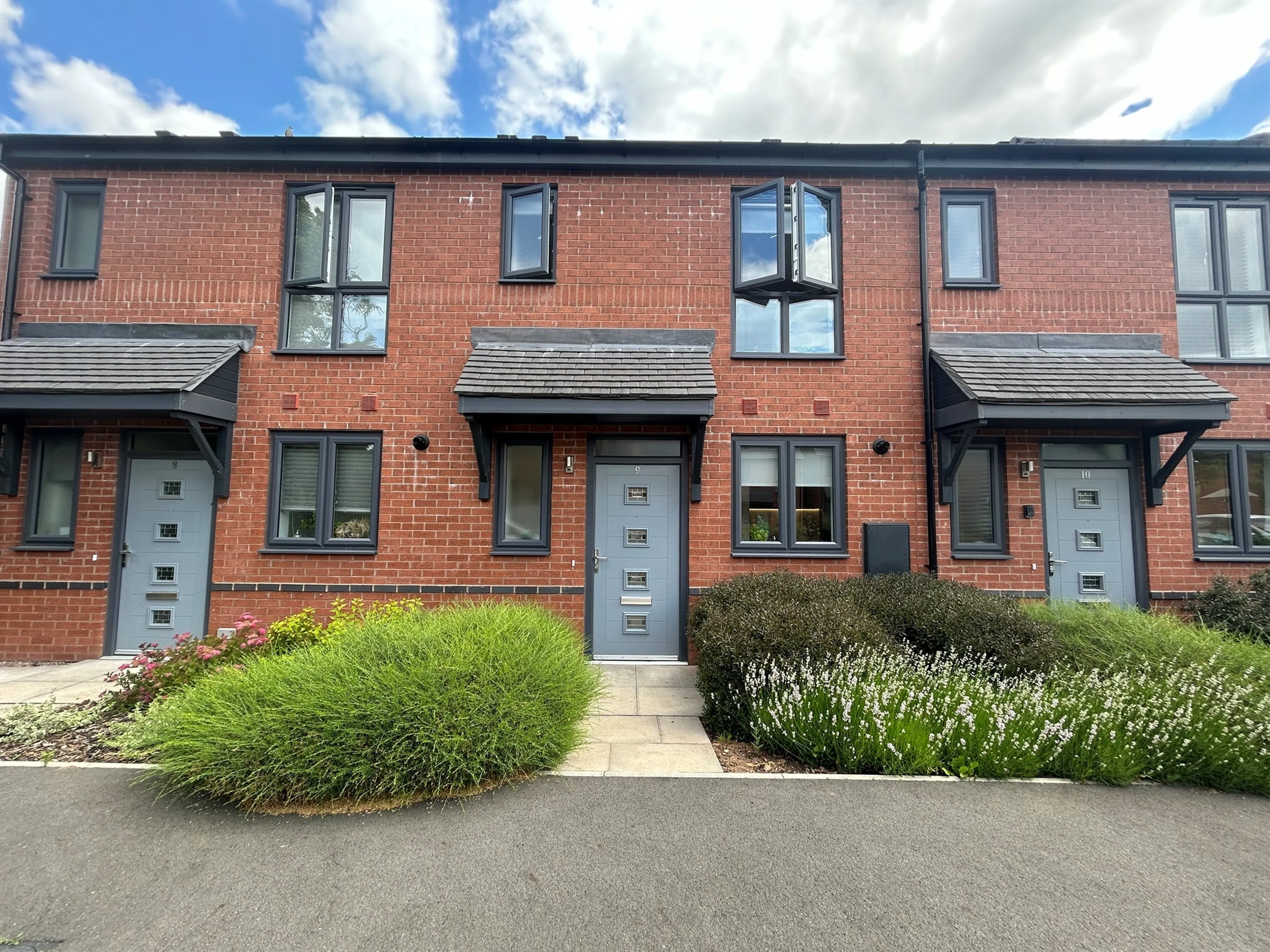 Property photo 0