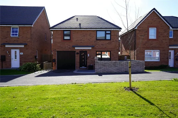 Calverton Drive, Southport, Merseysid...