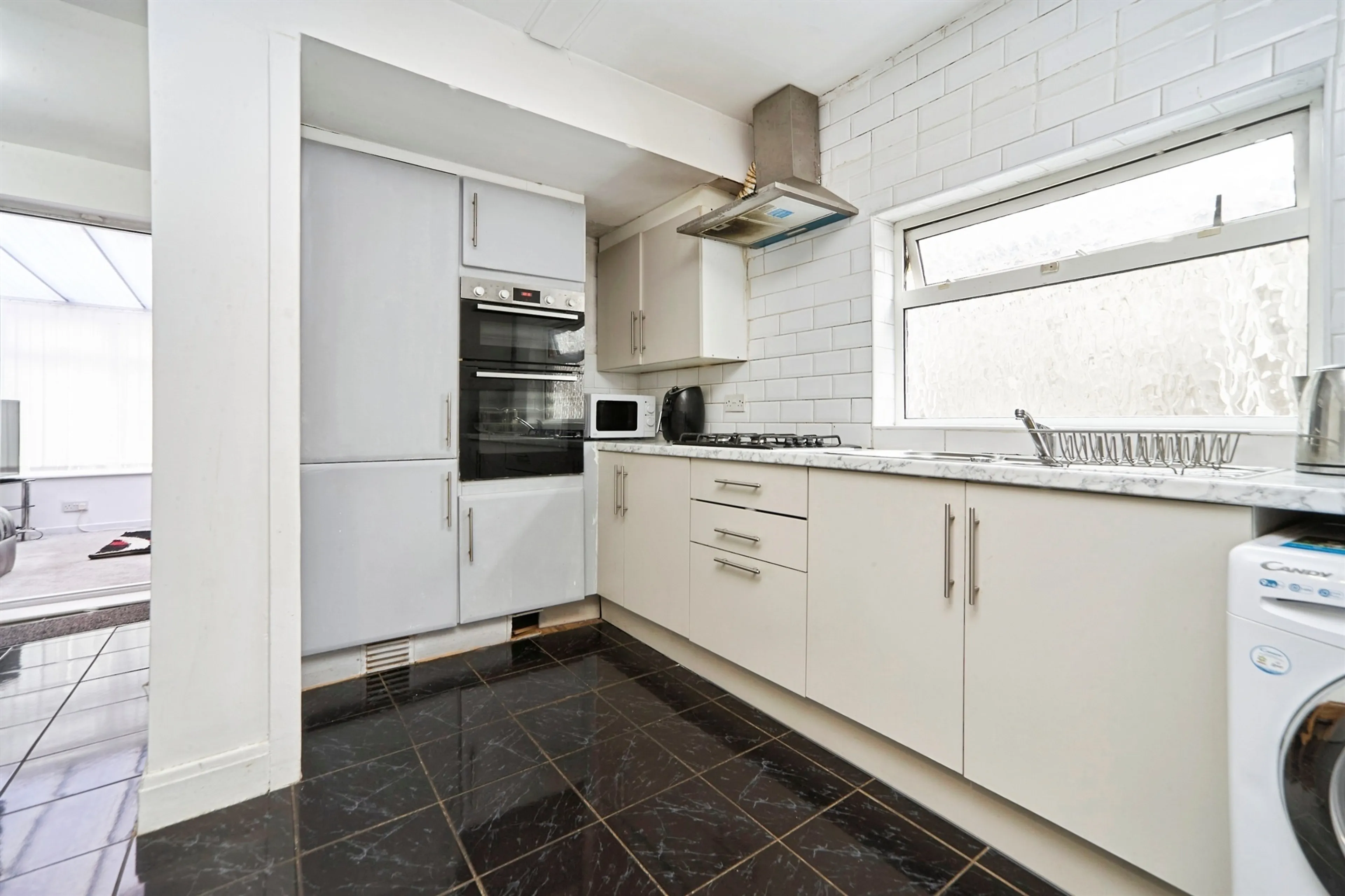 Property at Amberton Road, Leeds