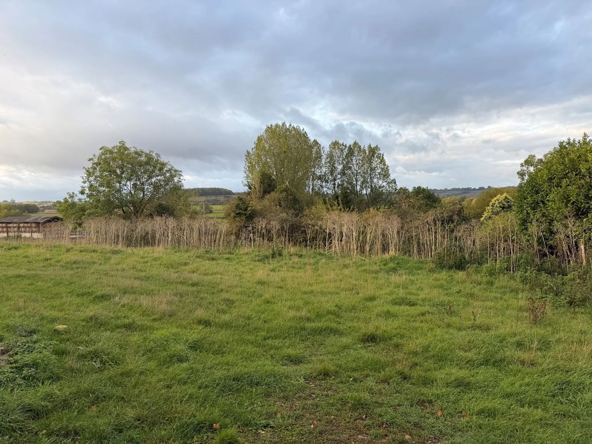 https://mr0.homeflow-assets.co.uk/files/photo/image/48637/6760/_x_/60100070.jpg