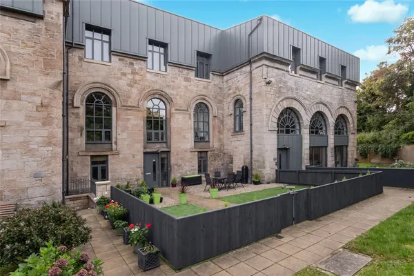 Abbotshall Road, KIRKCALDY, Fife, KY1
