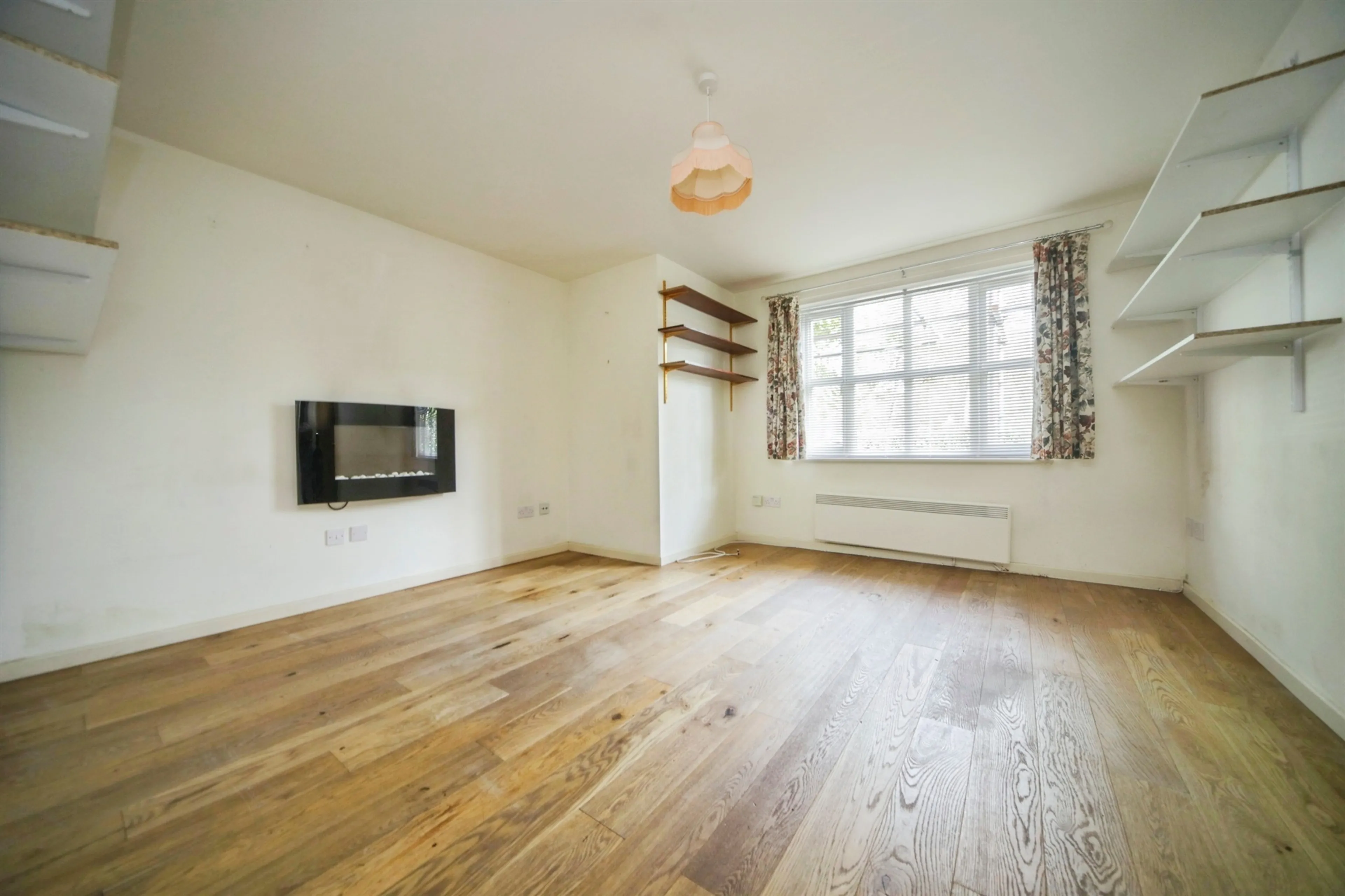 Property at Denham Close, Bury St. Edmunds
