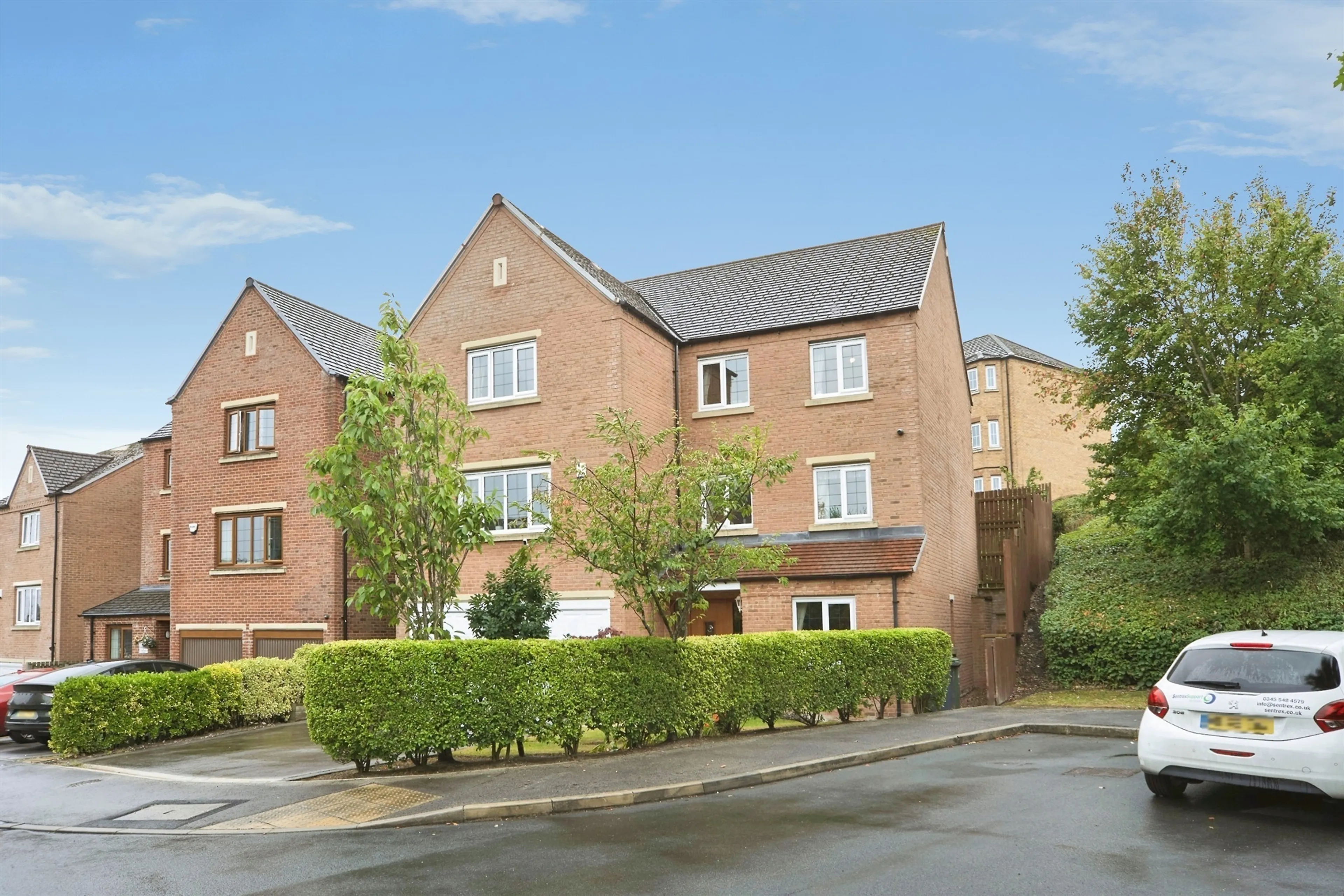 Property at Post Hill View, Pudsey