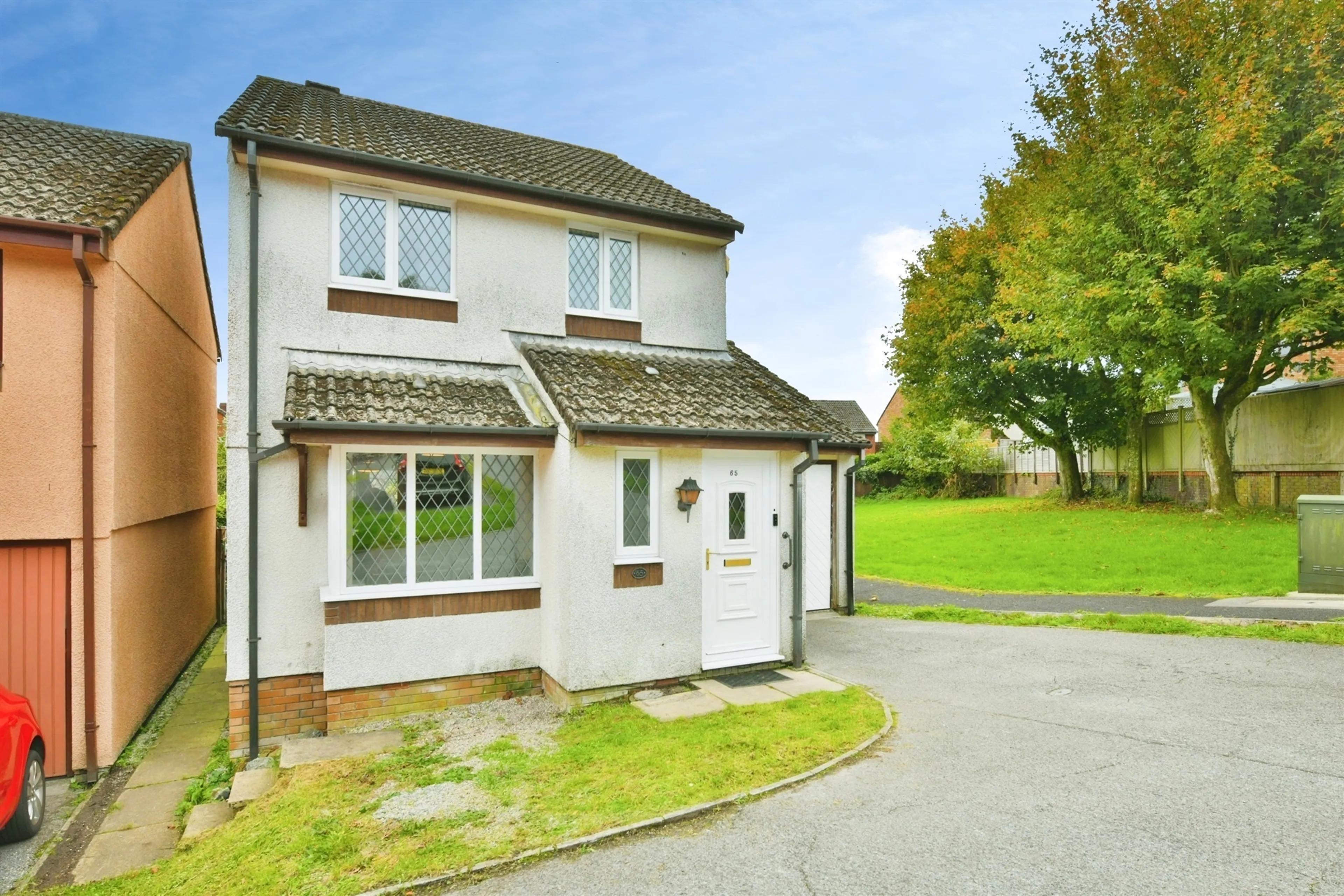 Property photo 0