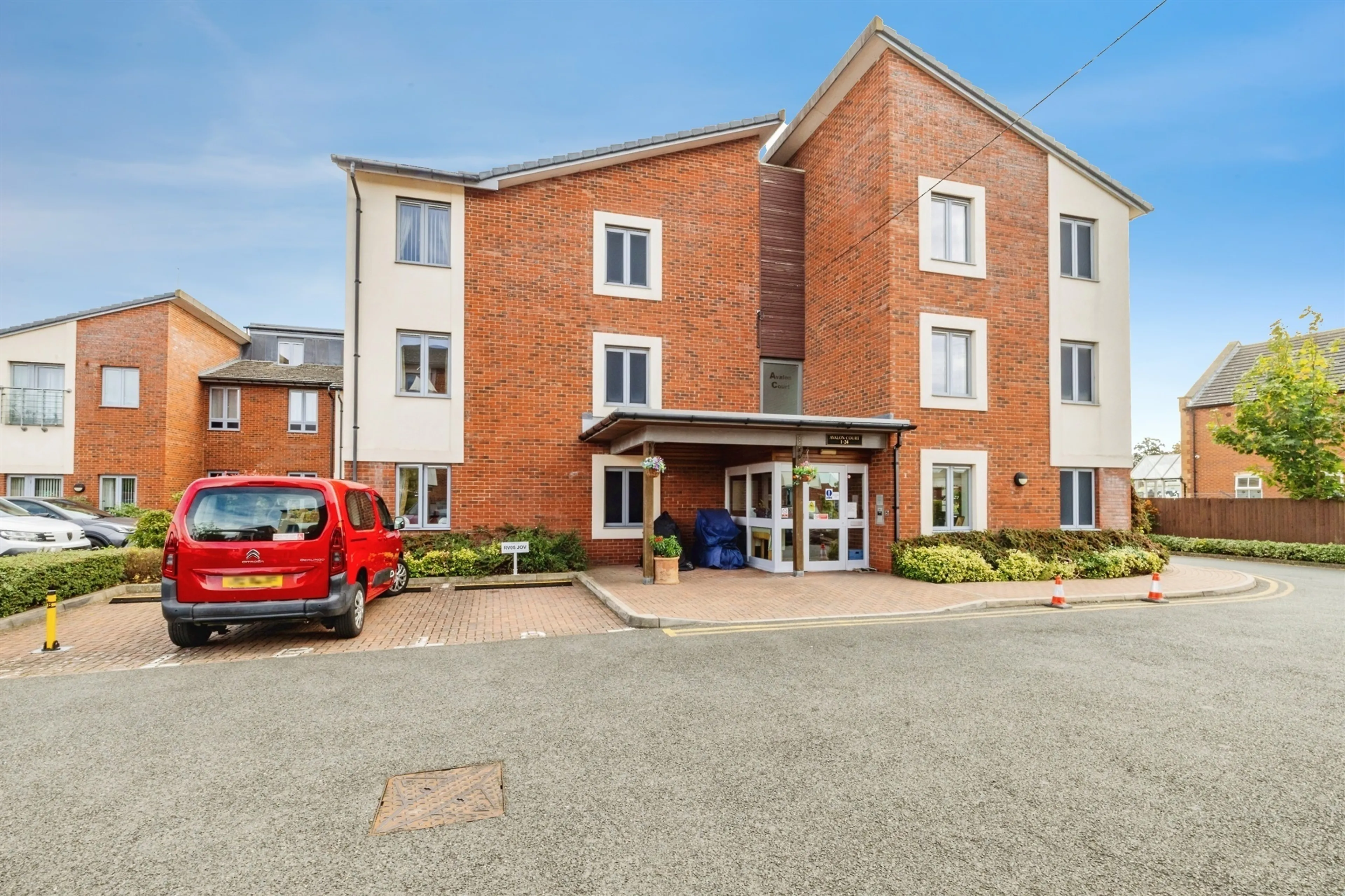 Property at Newport, LINCOLN