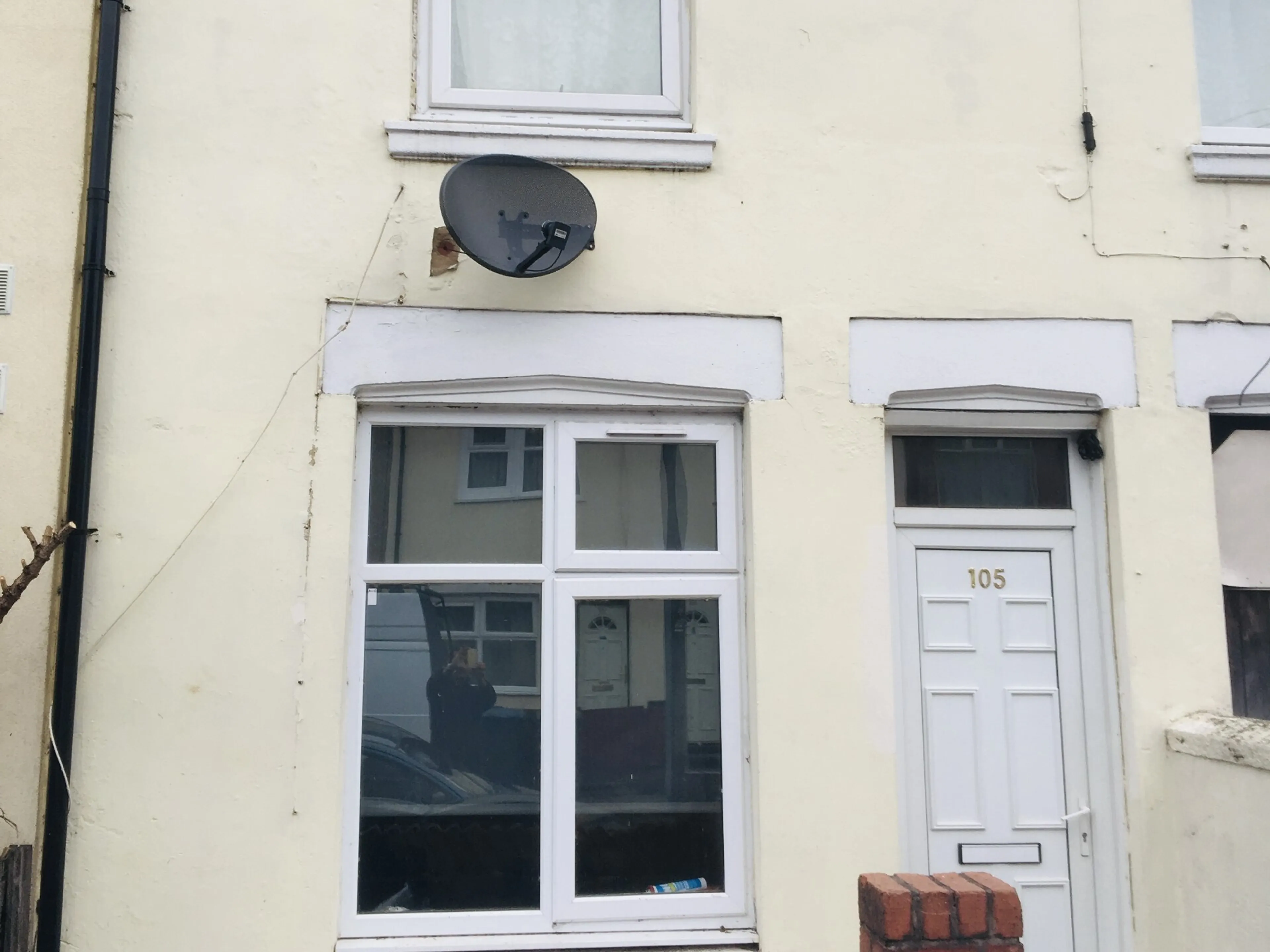Property photo 0