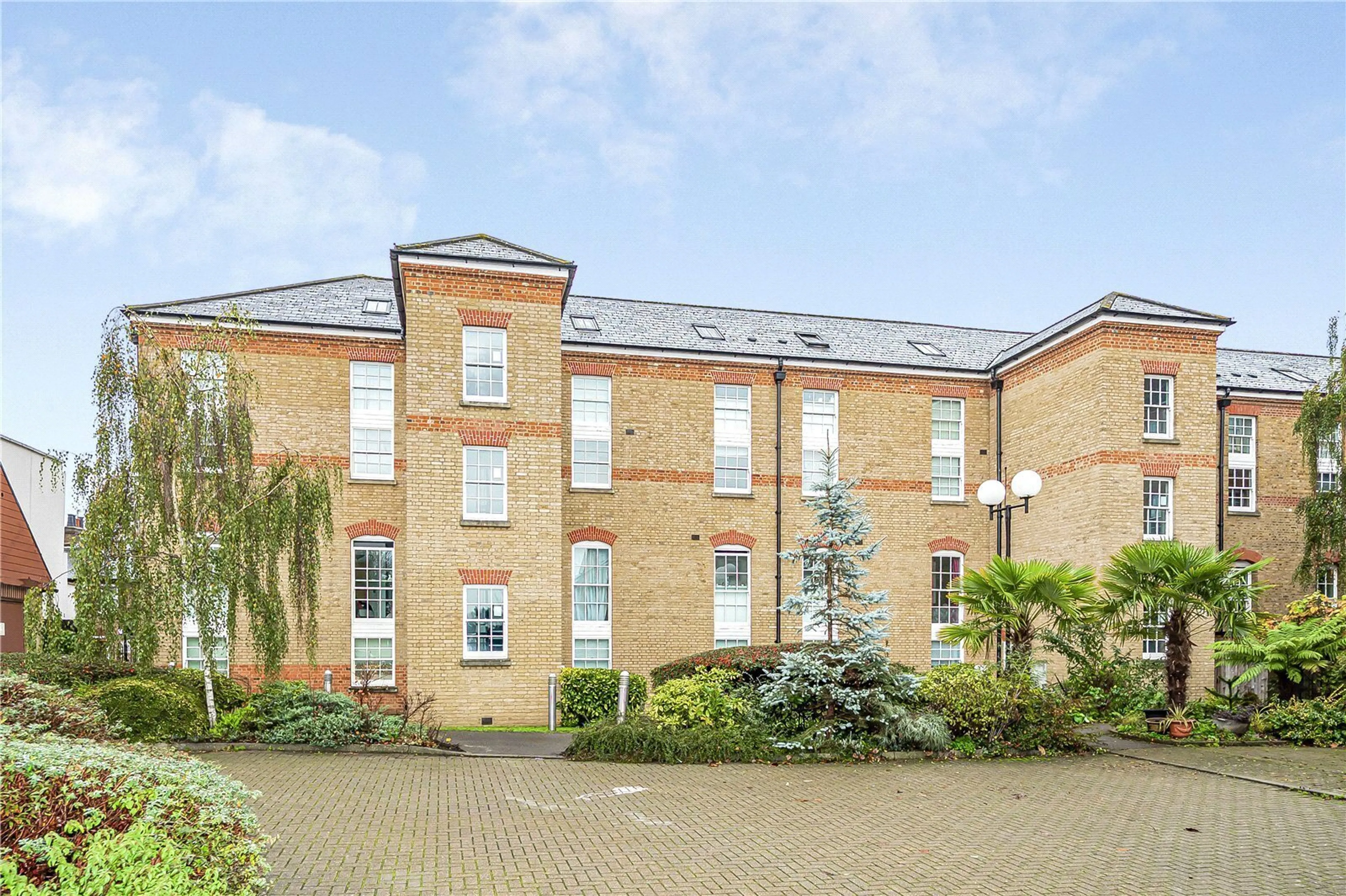 Property at Pulteney Close, Old Isleworth, TW7