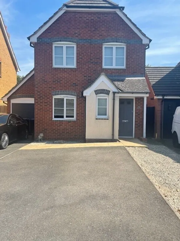 44, Tradewinds, WHITSTABLE