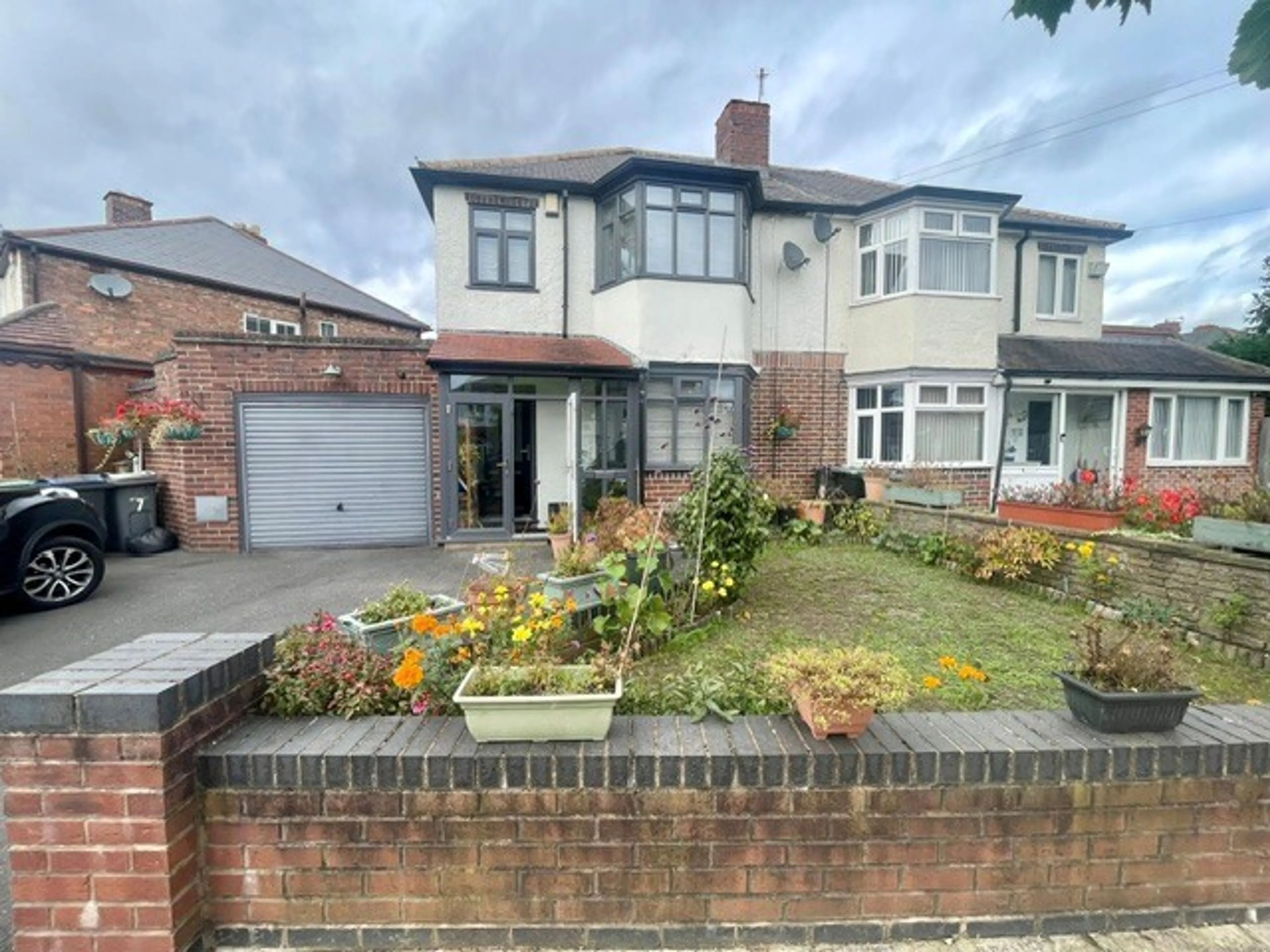 Property photo 0