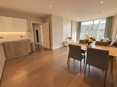 Queenshurst Square Kingston upon Thames KT2 photo 1