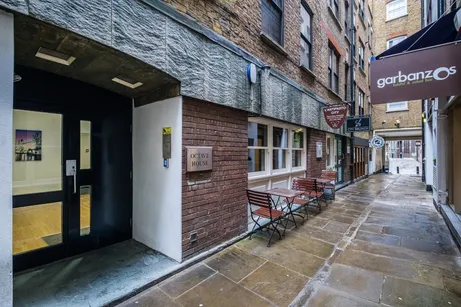 Botolph Alley London EC3R