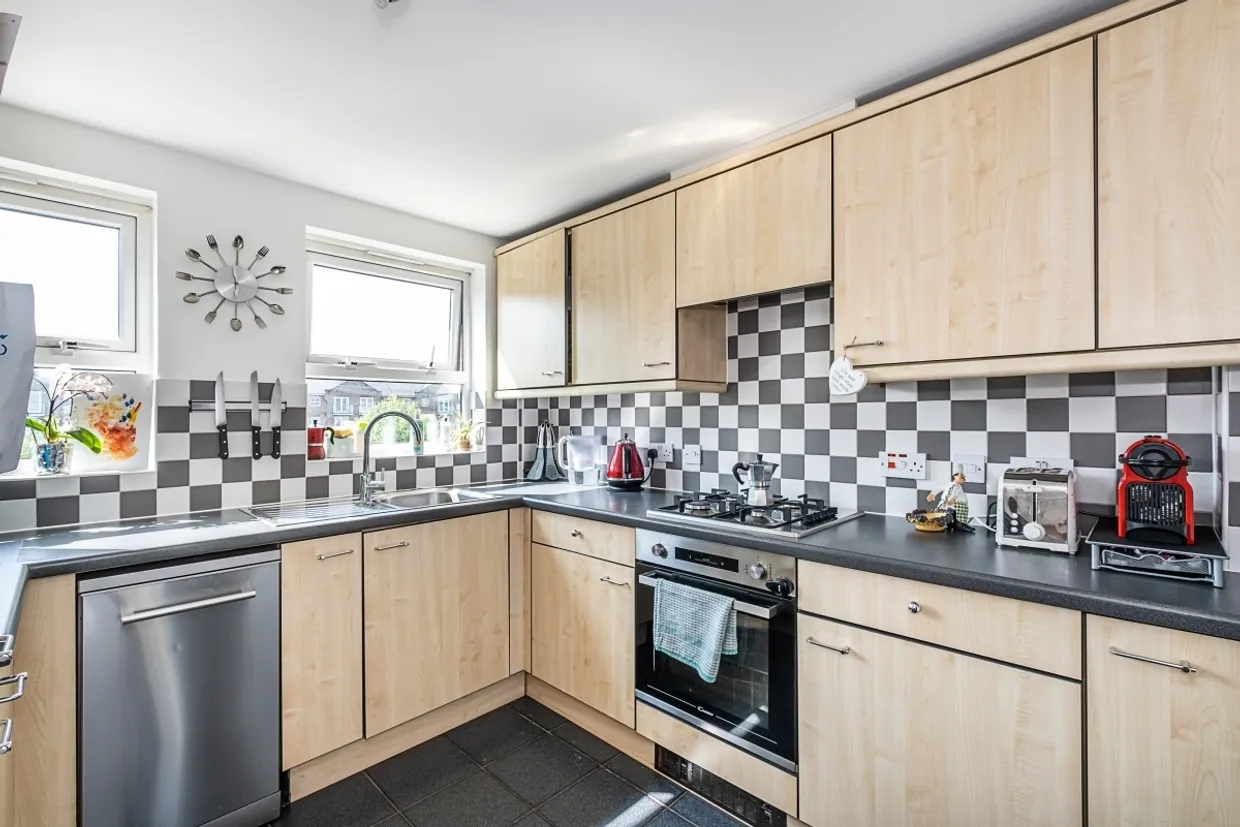 Schooner Close, E14 photo 5