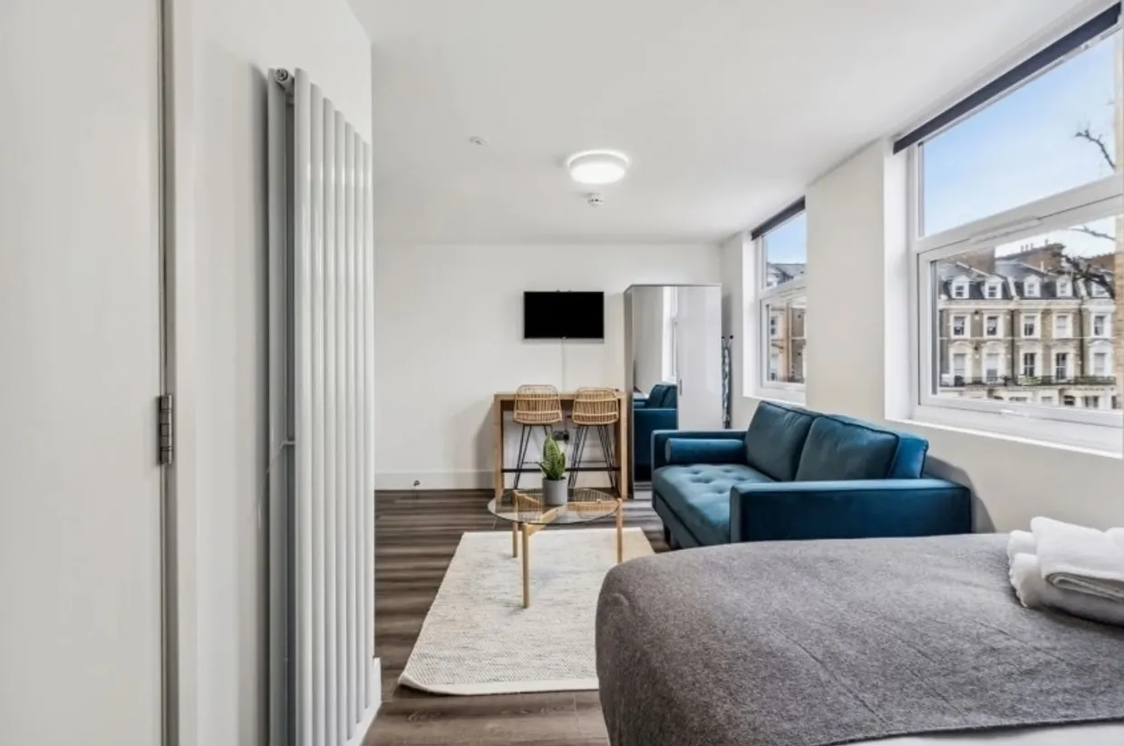 Sutherland Avenue London W9 photo 6