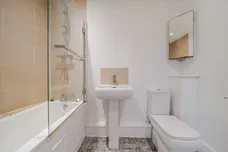 11 Molesey Road Hersham KT12 photo 11