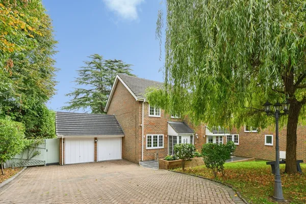 Hadley Wood Rise, Kenley, CR8