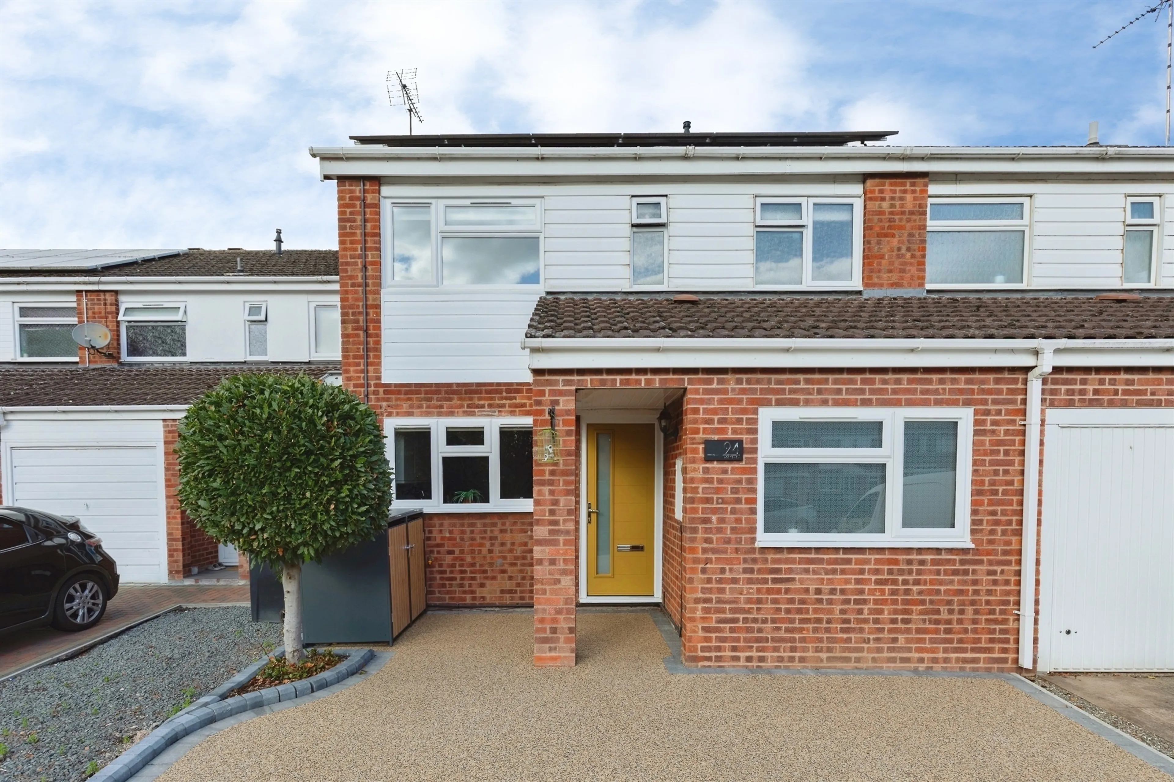 Property photo 0