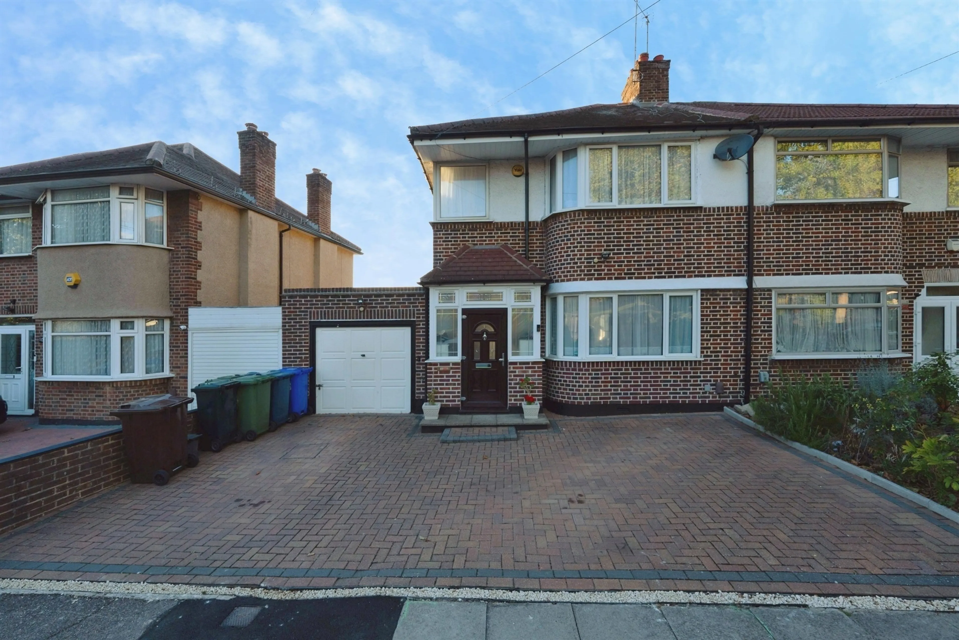 Property photo 0