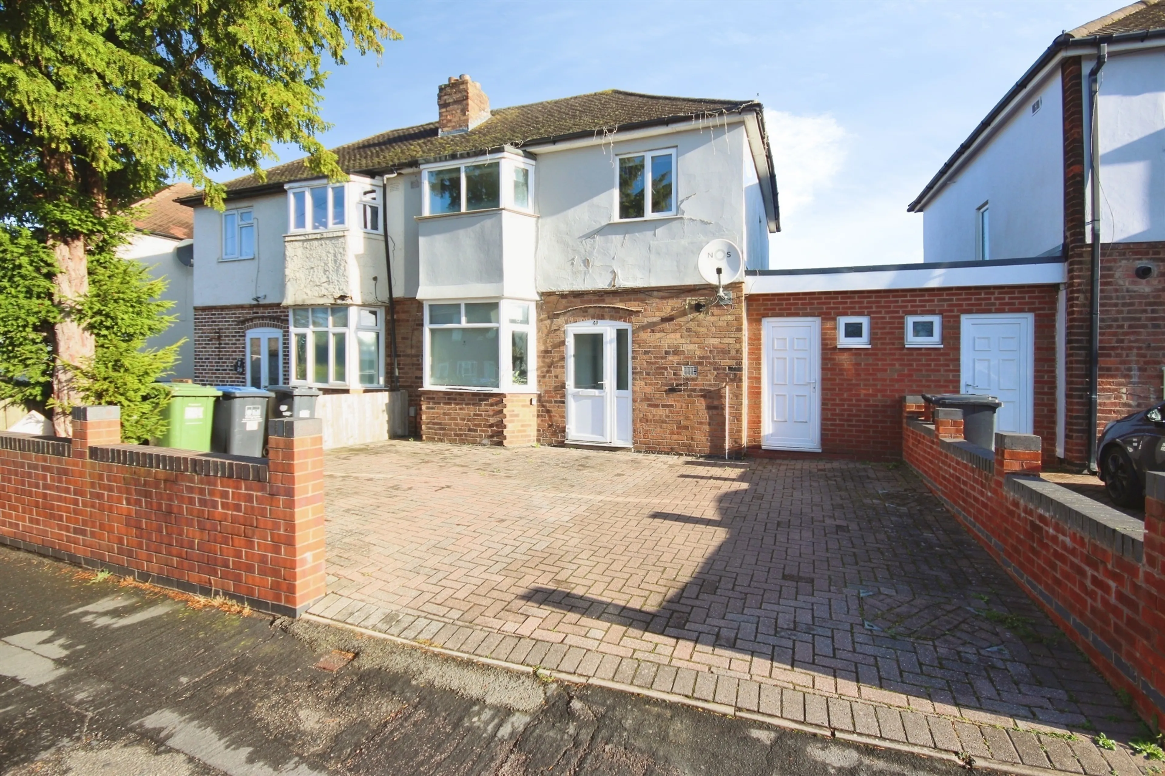 Property photo 0