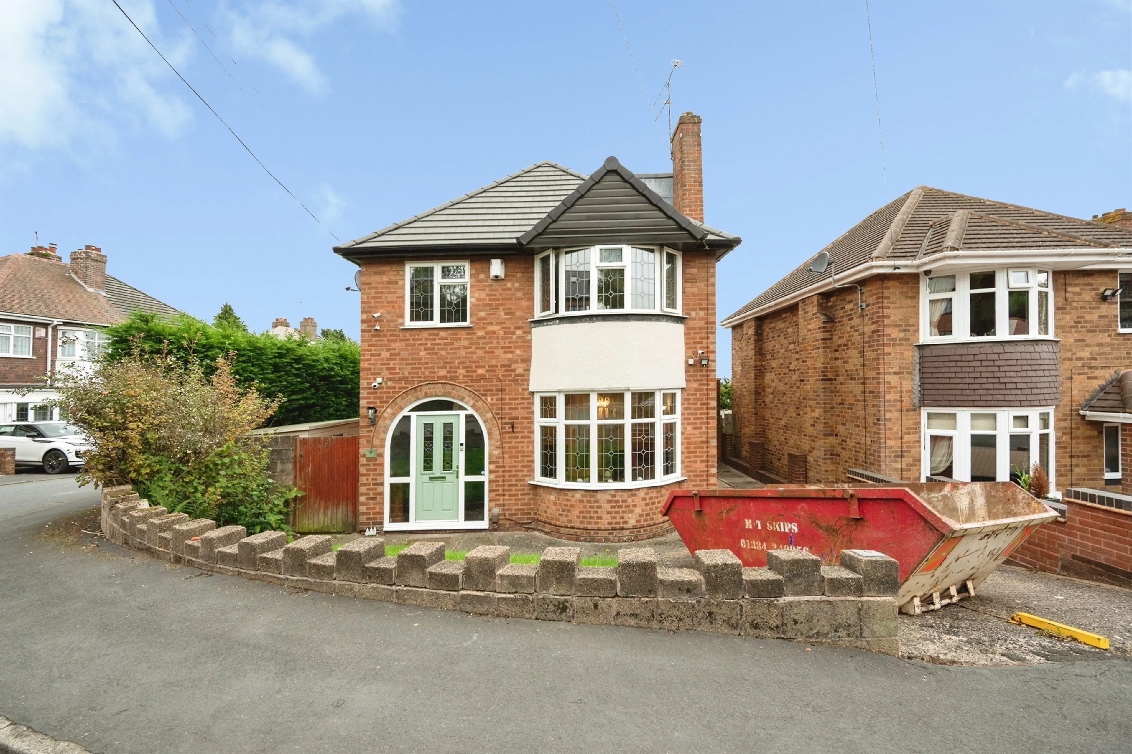 Property photo 0