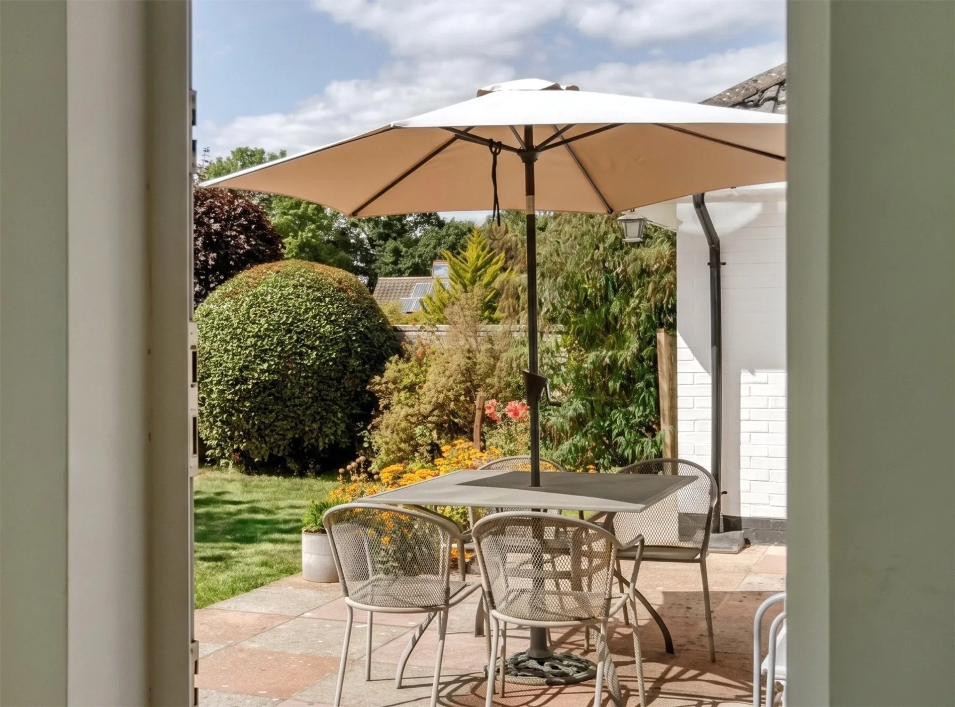 Property photo top 2