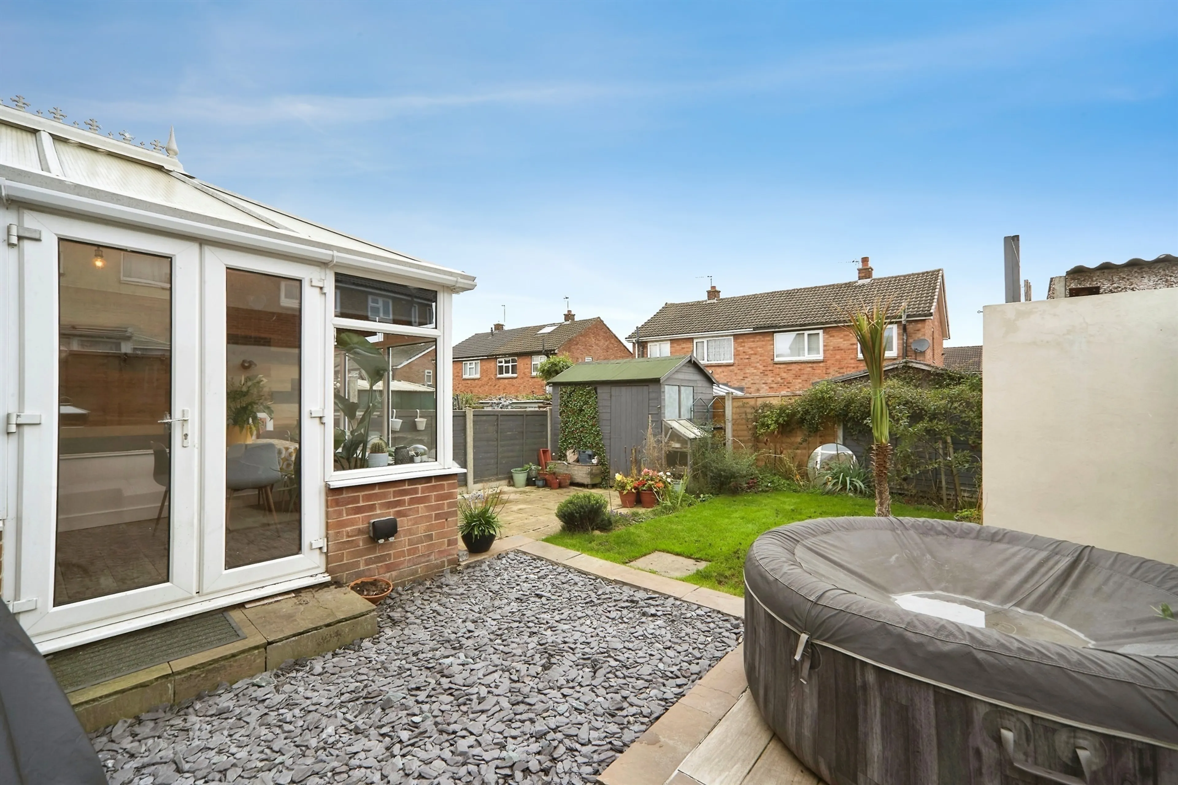 Property at Raywood Close, Yeadon, Leeds