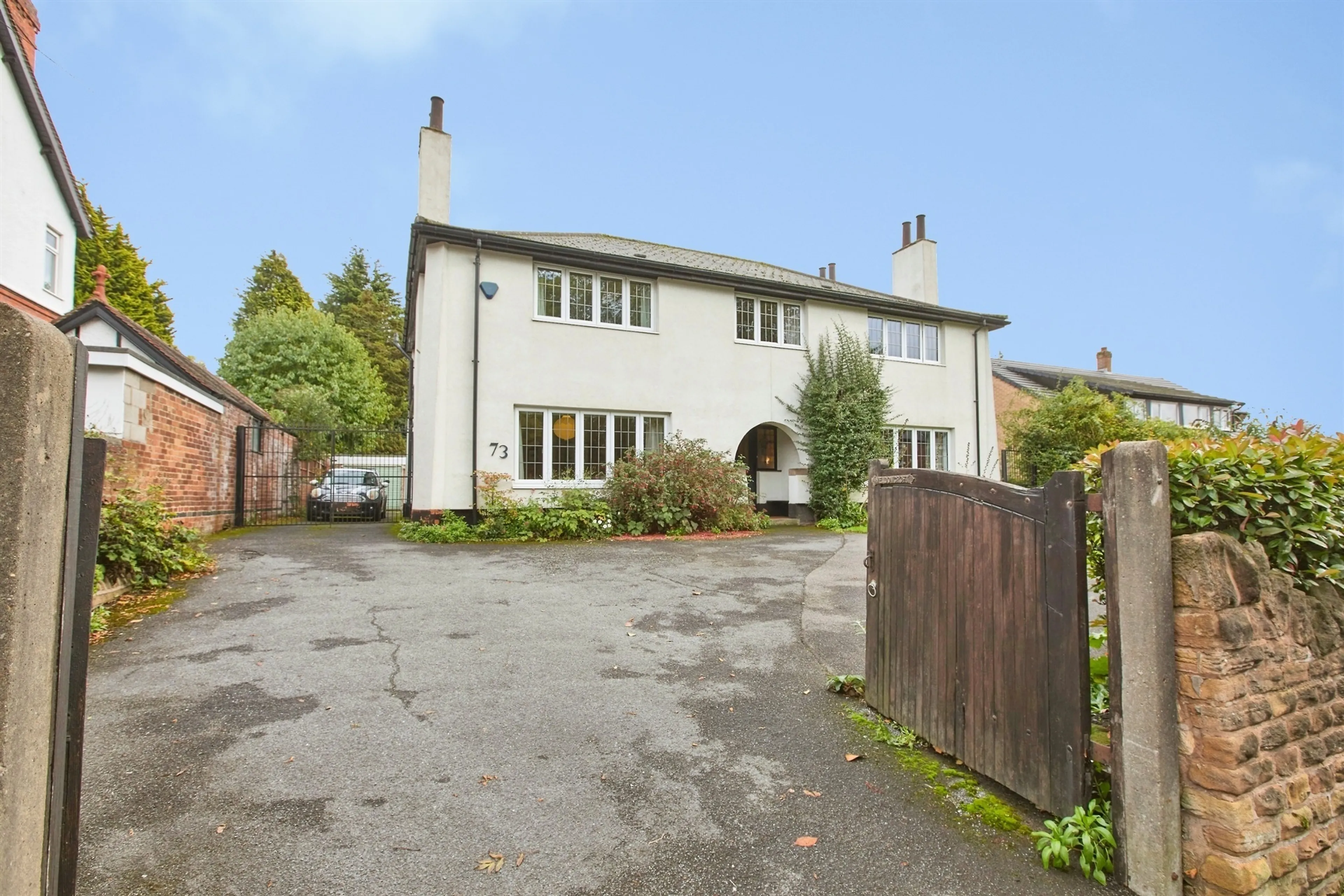 Property photo 0