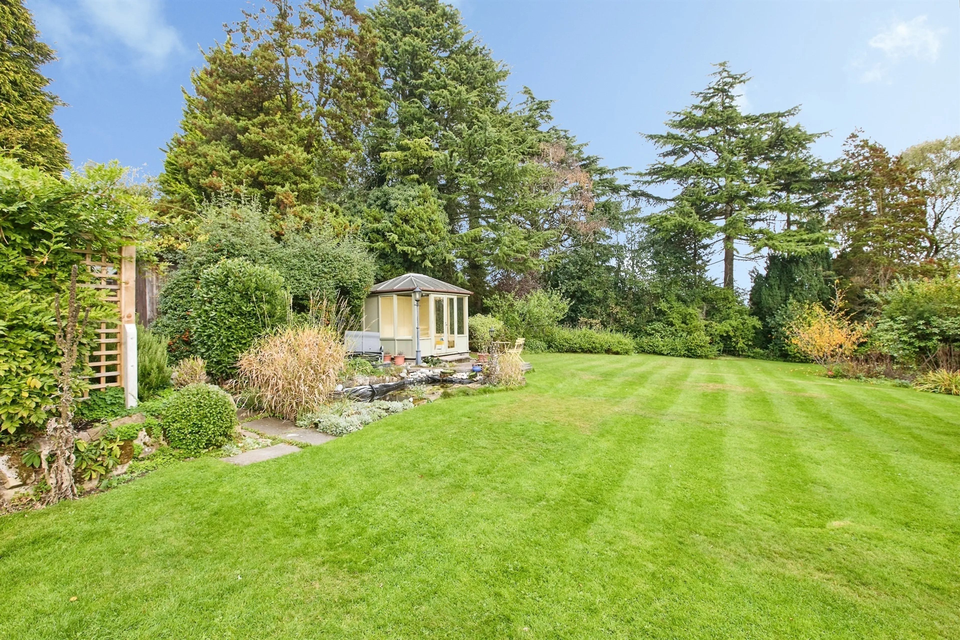 Property photo 32