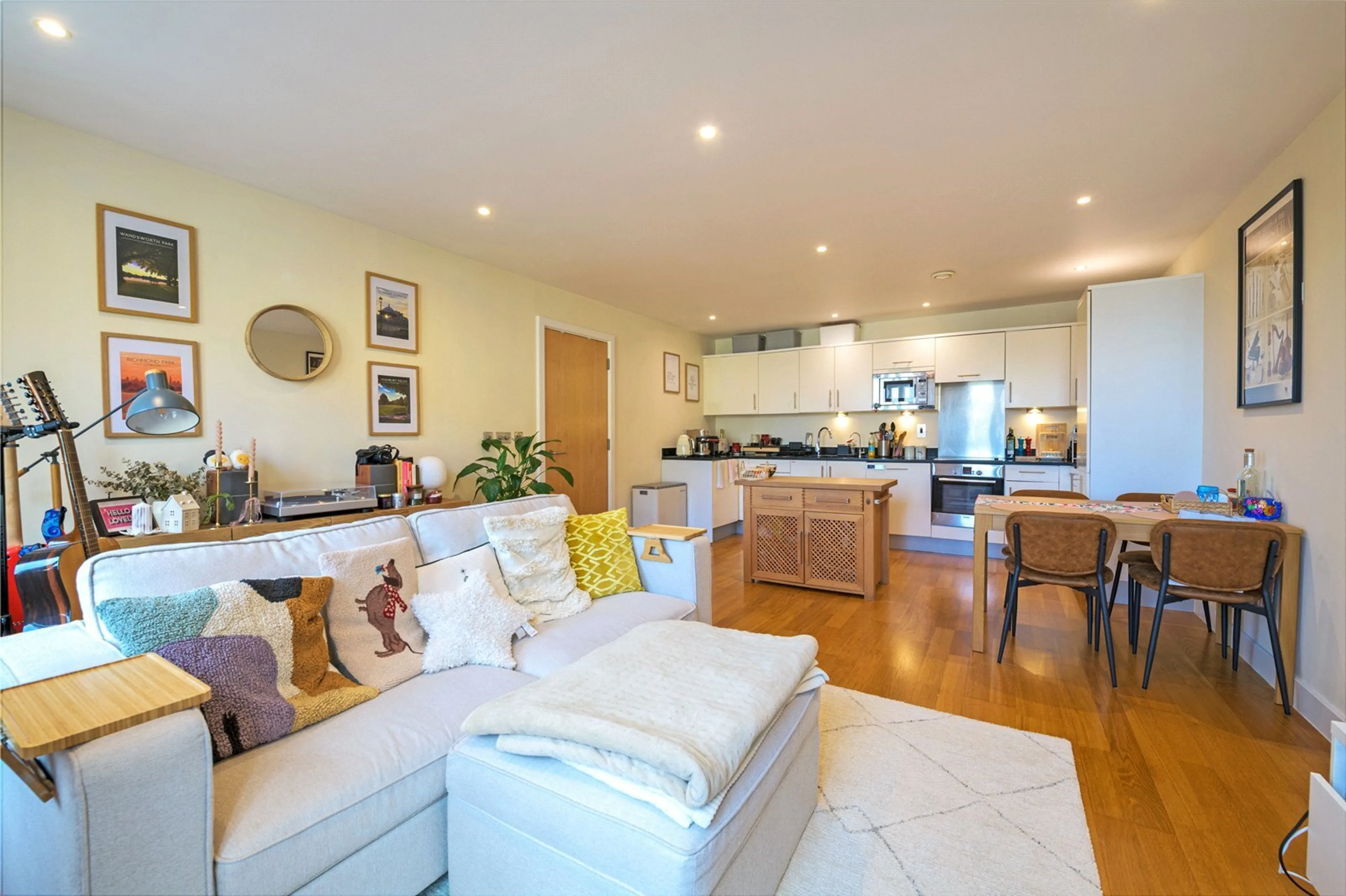 Property at Clapham Common South Side, Clapham, London, SW4