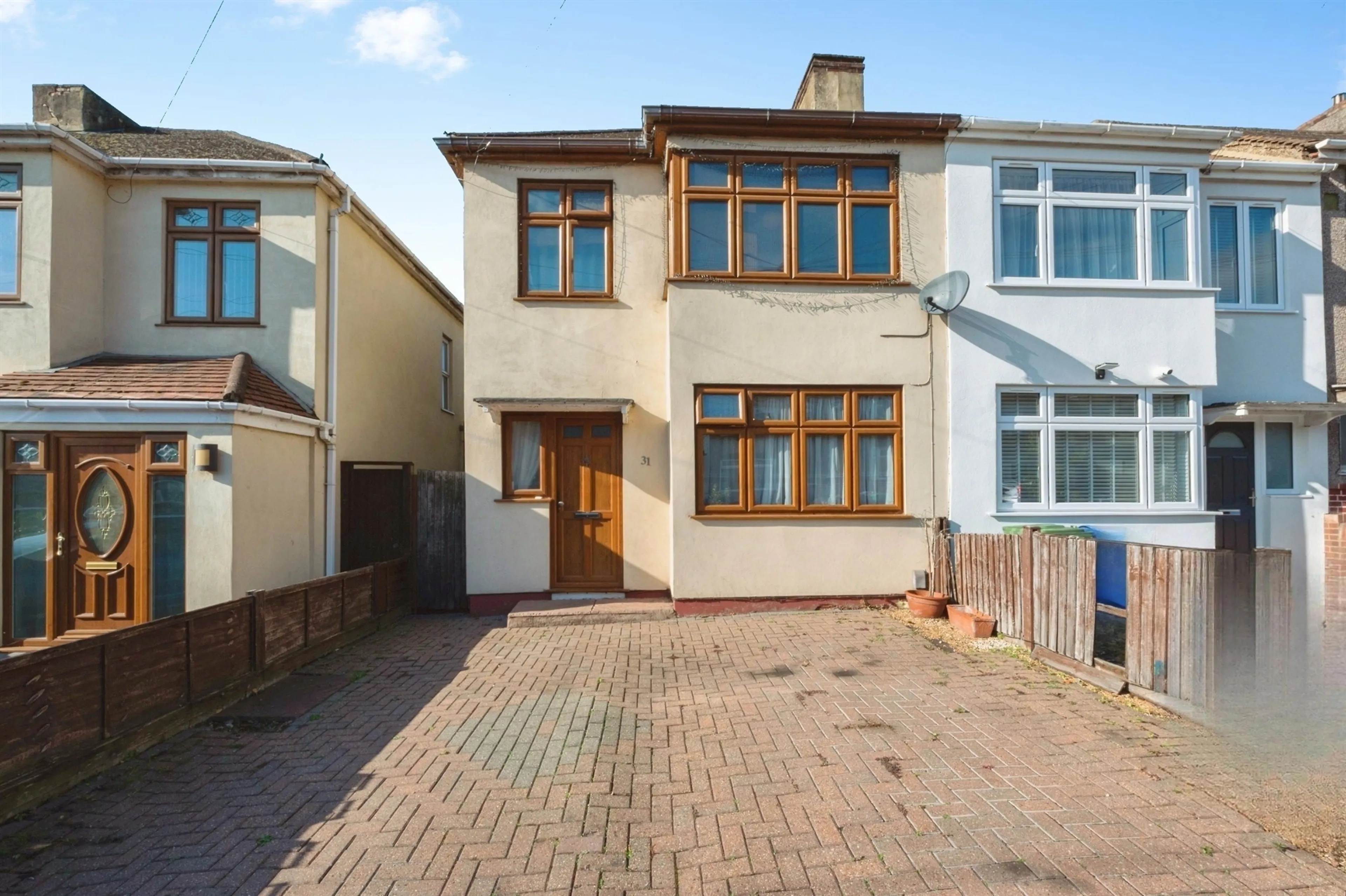 Property at Grovelands Way, Grays