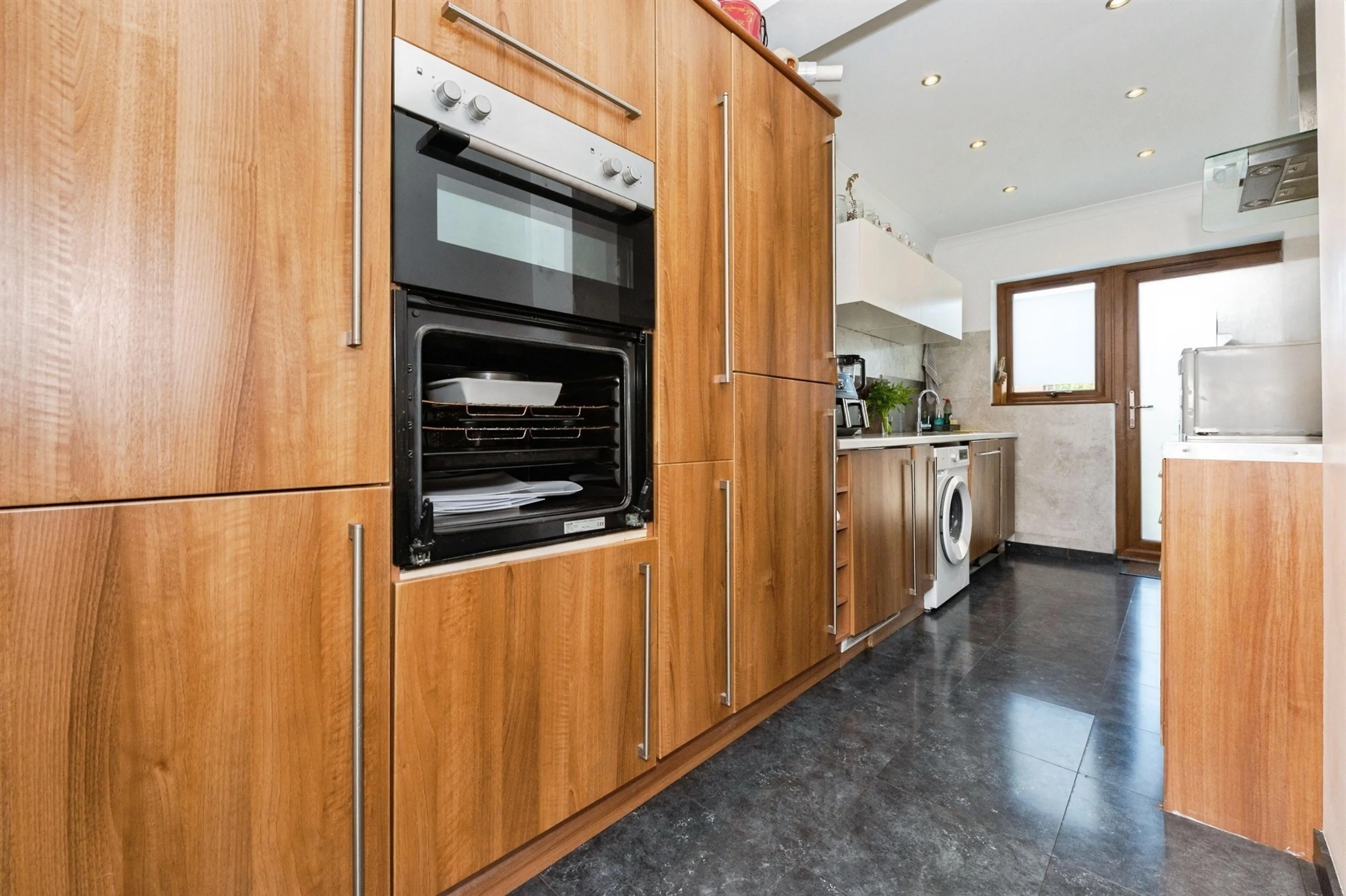 Property at Grovelands Way, Grays