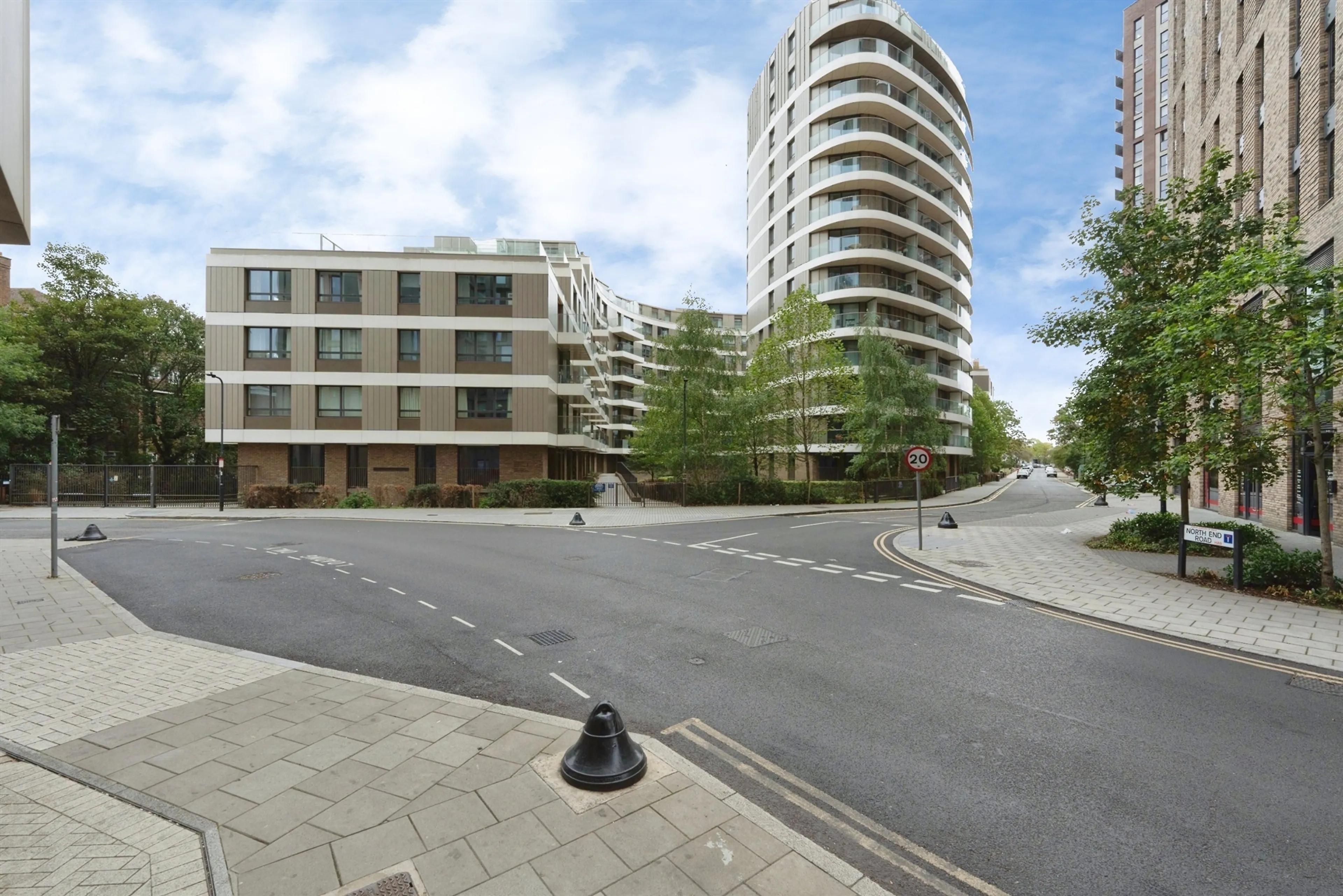Property photo 0