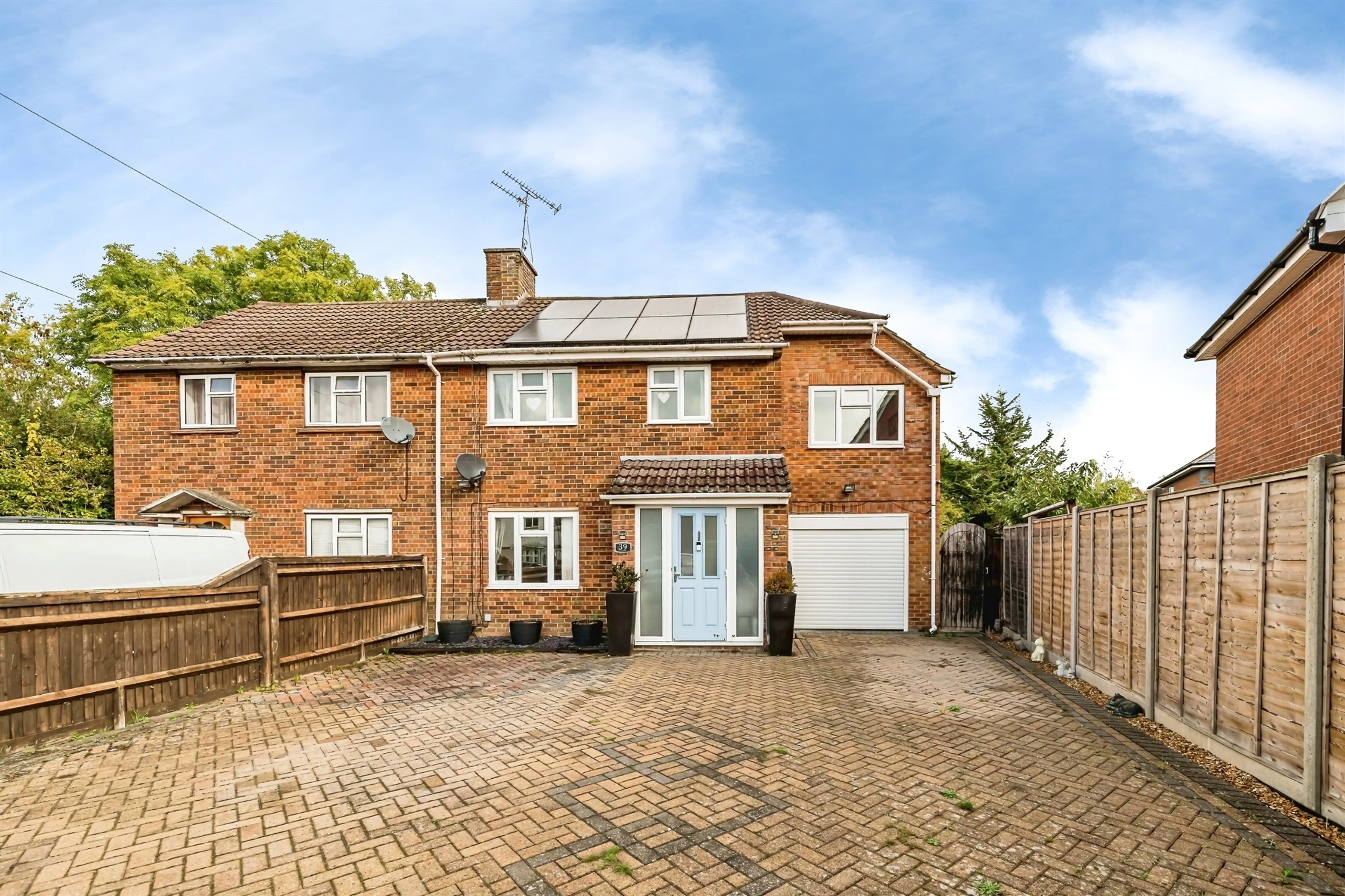 Property photo 0