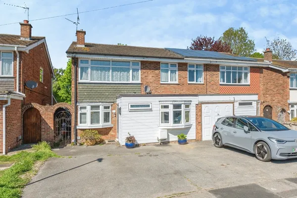 Albany Road, Wickford, Essex, SS12