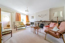 Bramble Close, Harpenden, AL5 photo 3