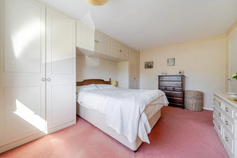 Bramble Close, Harpenden, AL5 photo 6