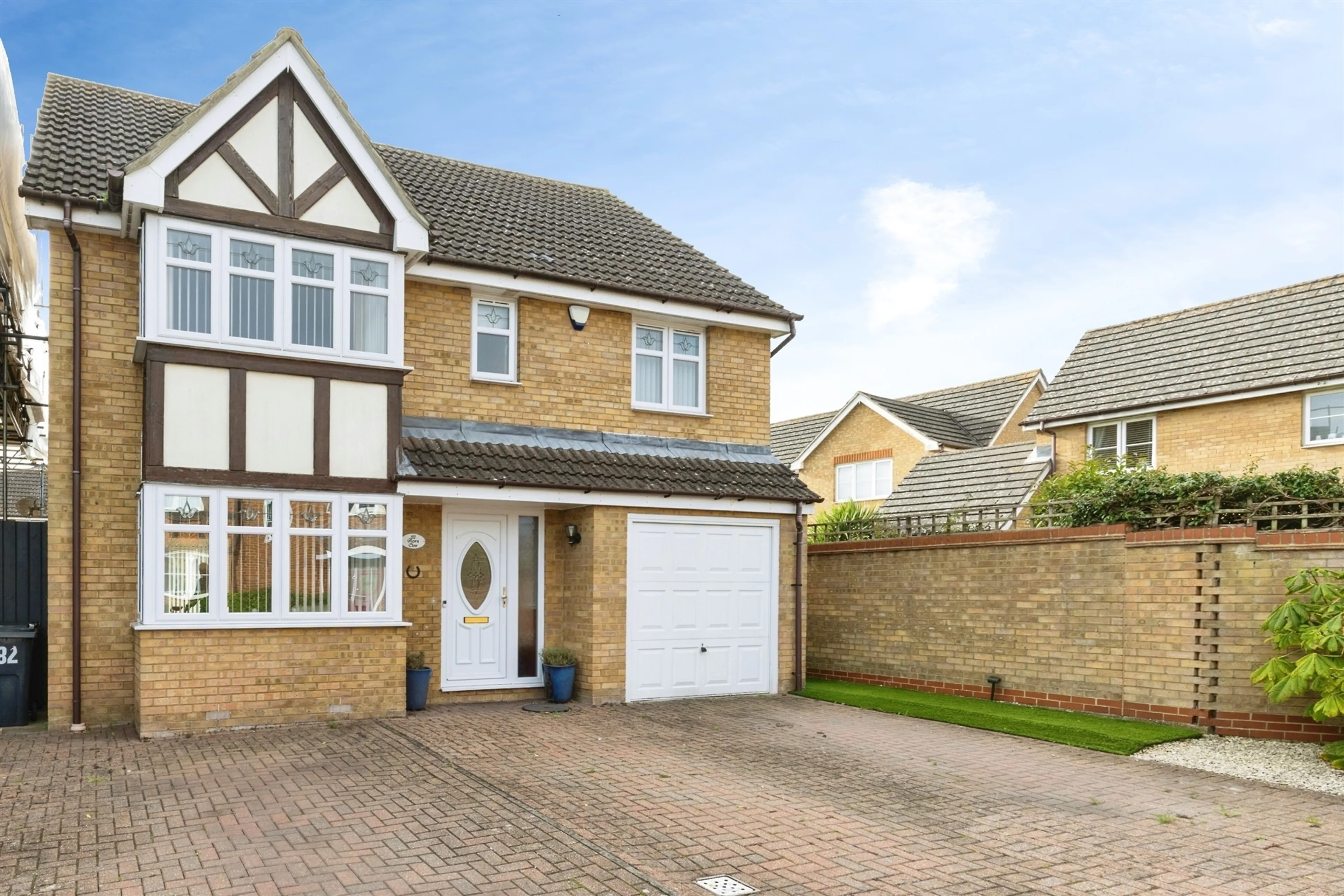 Property photo 0