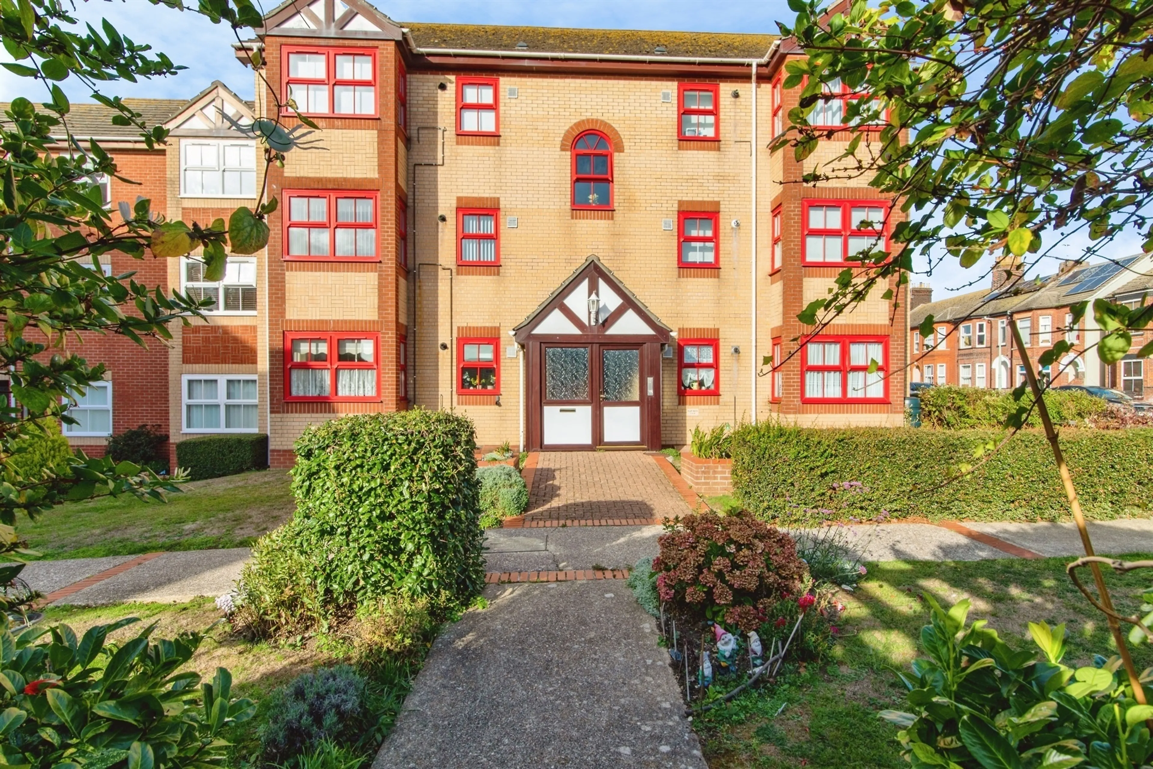 Property at Adrian Court, LOWESTOFT