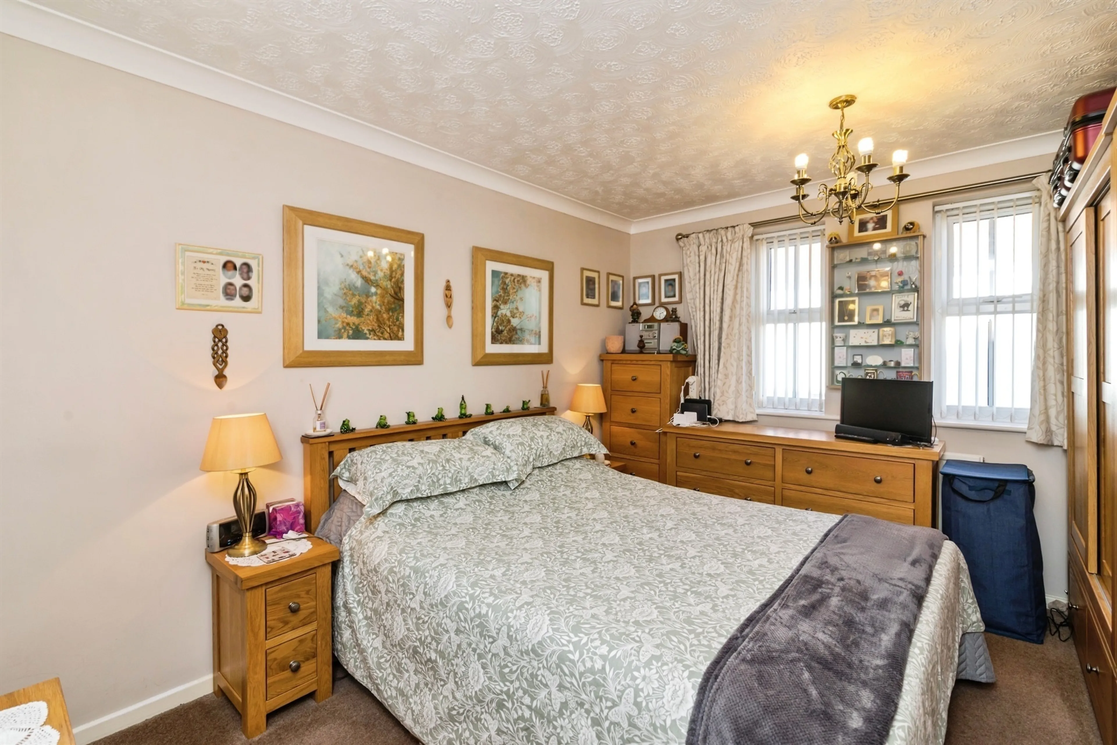 Property at Adrian Court, LOWESTOFT