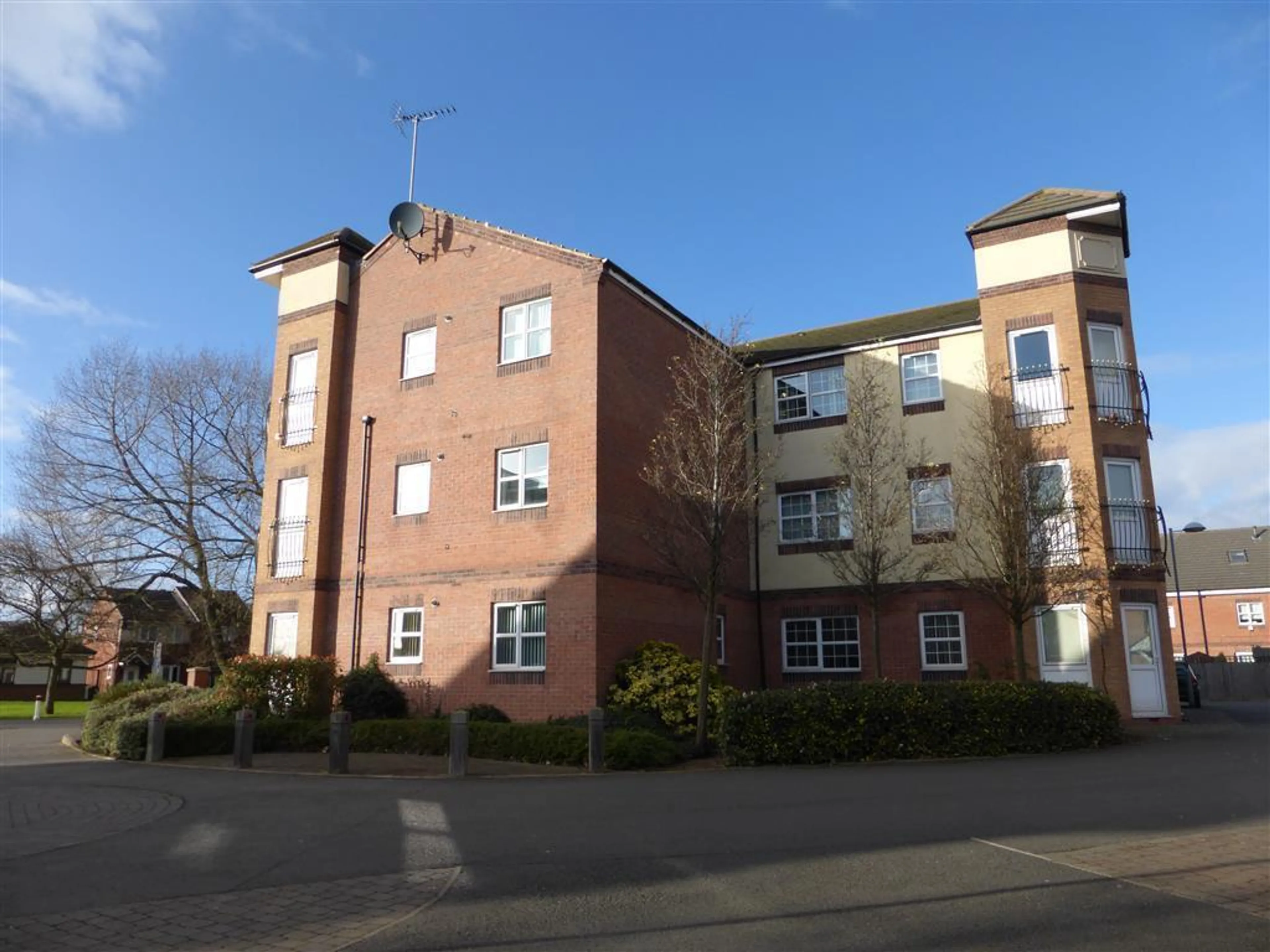 Property photo 0