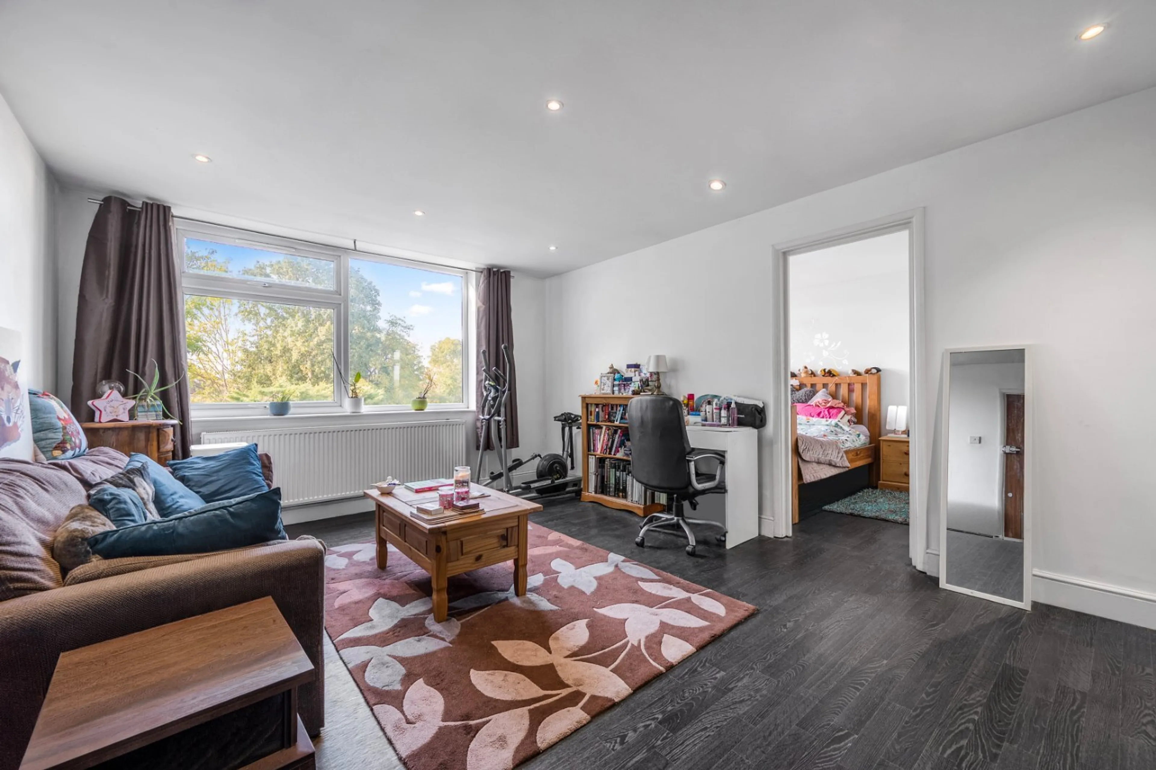 Property at Pickwick Court, 60 West Park, London, SE9