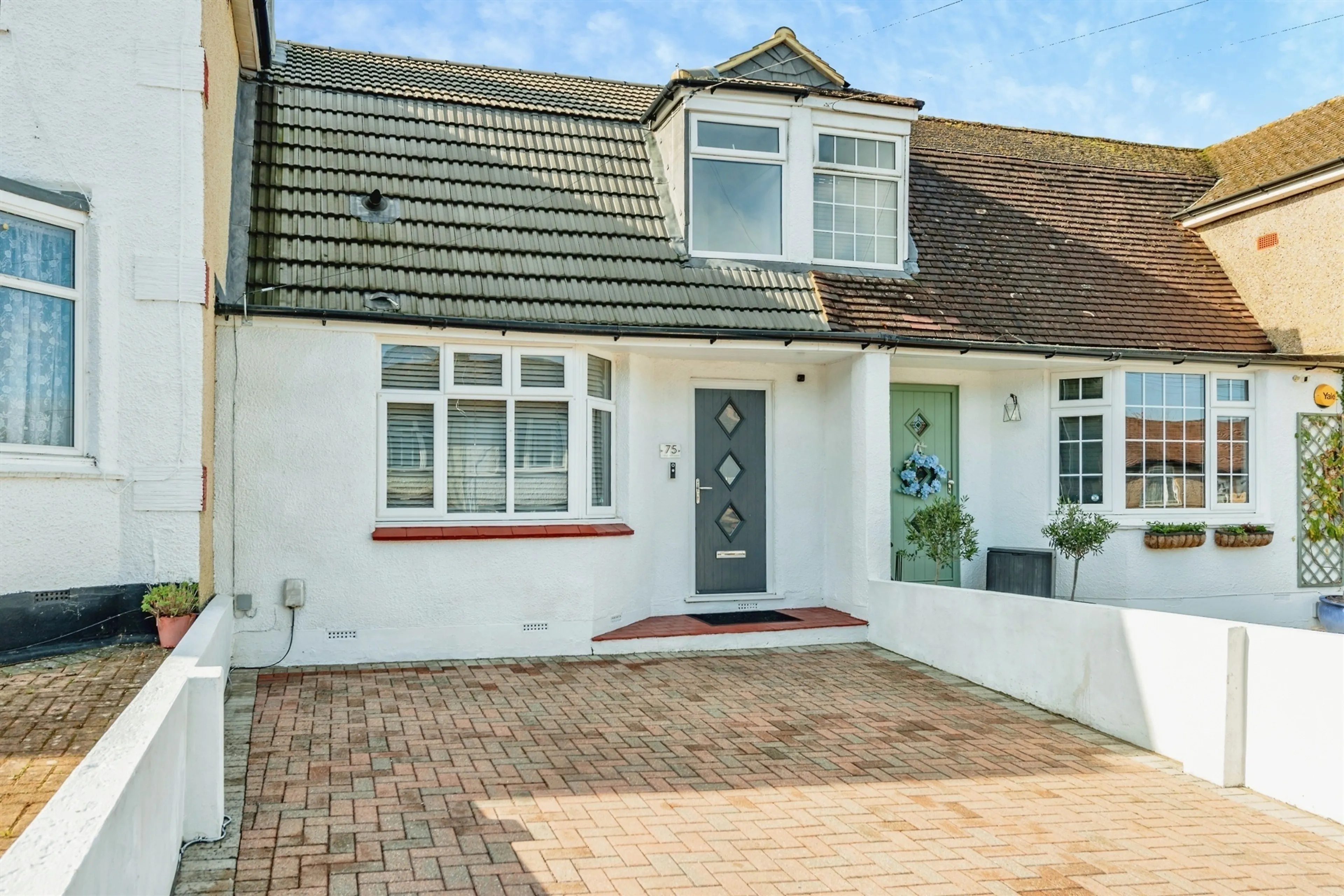 Property photo 0