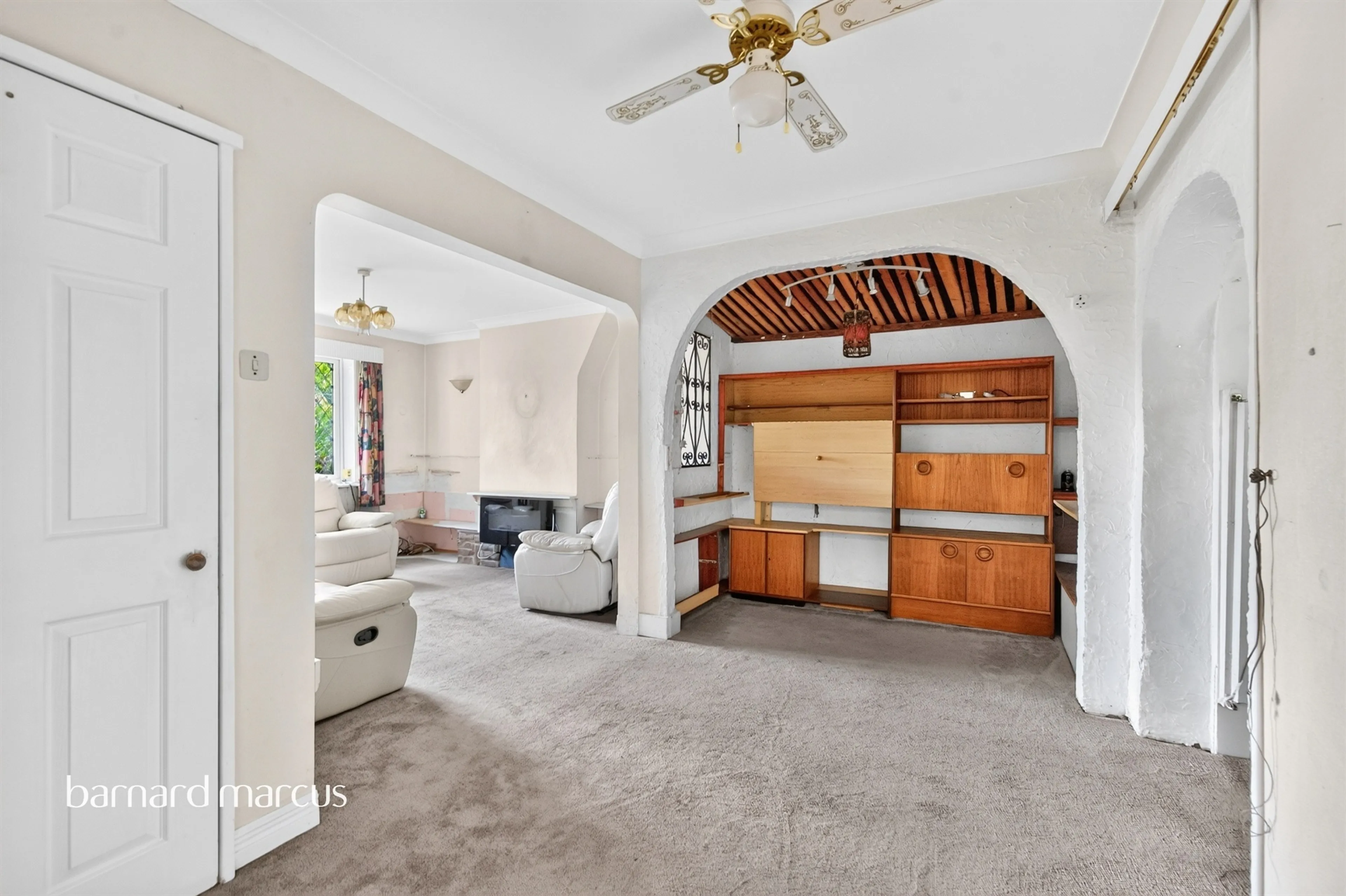 Property at Foxearth Spur, South Croydon
