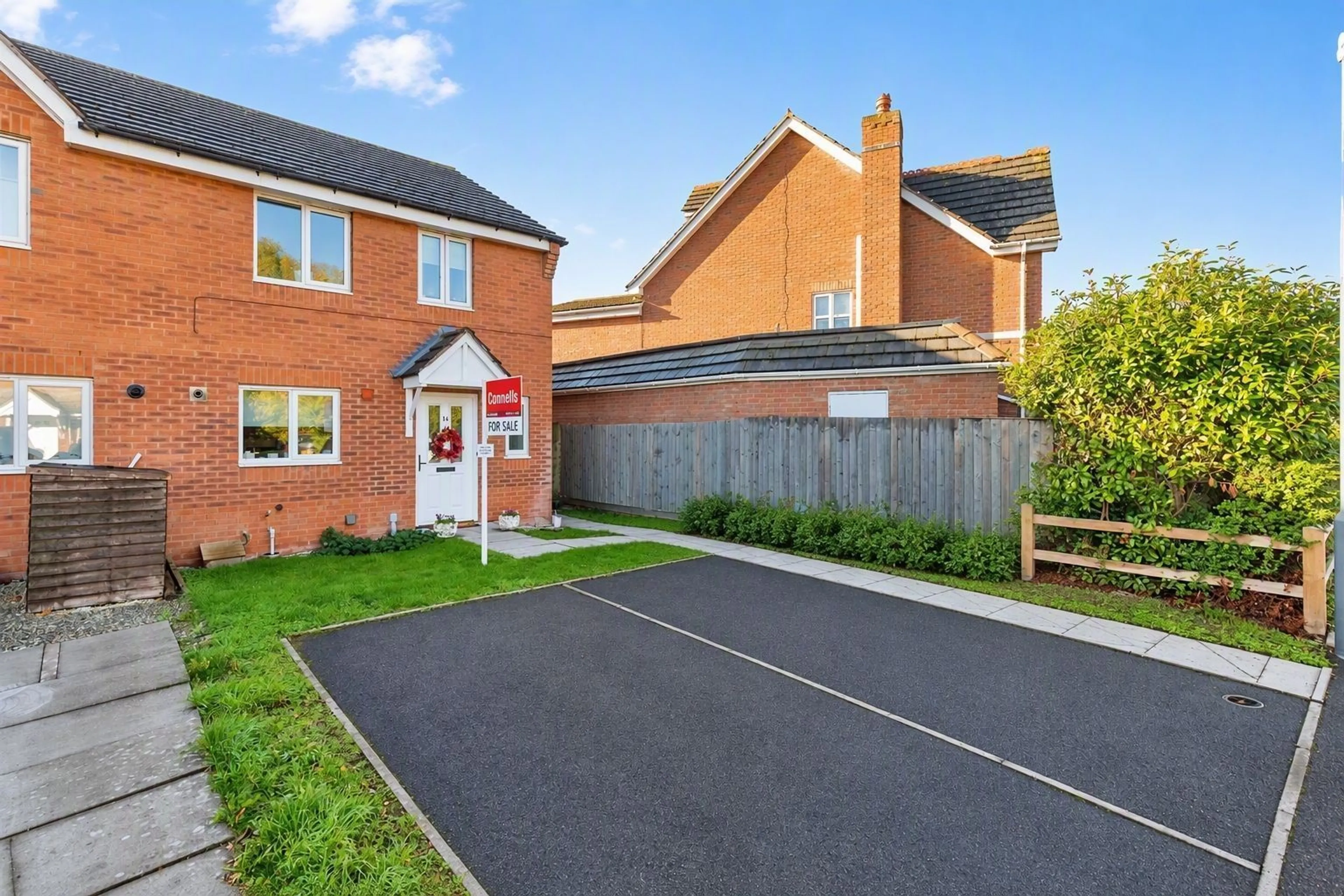 Property photo 0