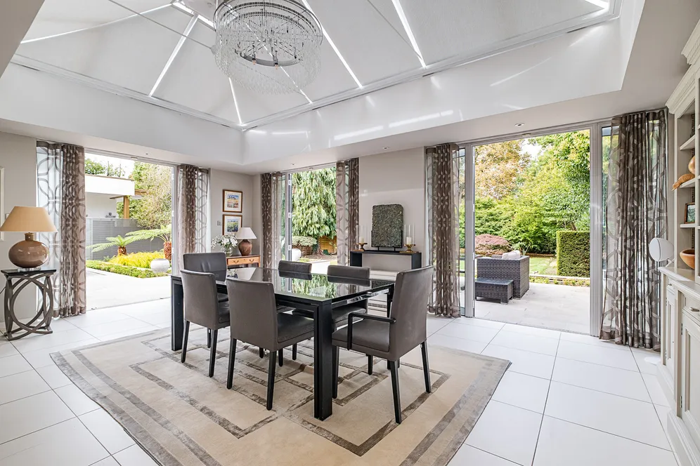 Roedean Crescent, London, SW15 photo 5